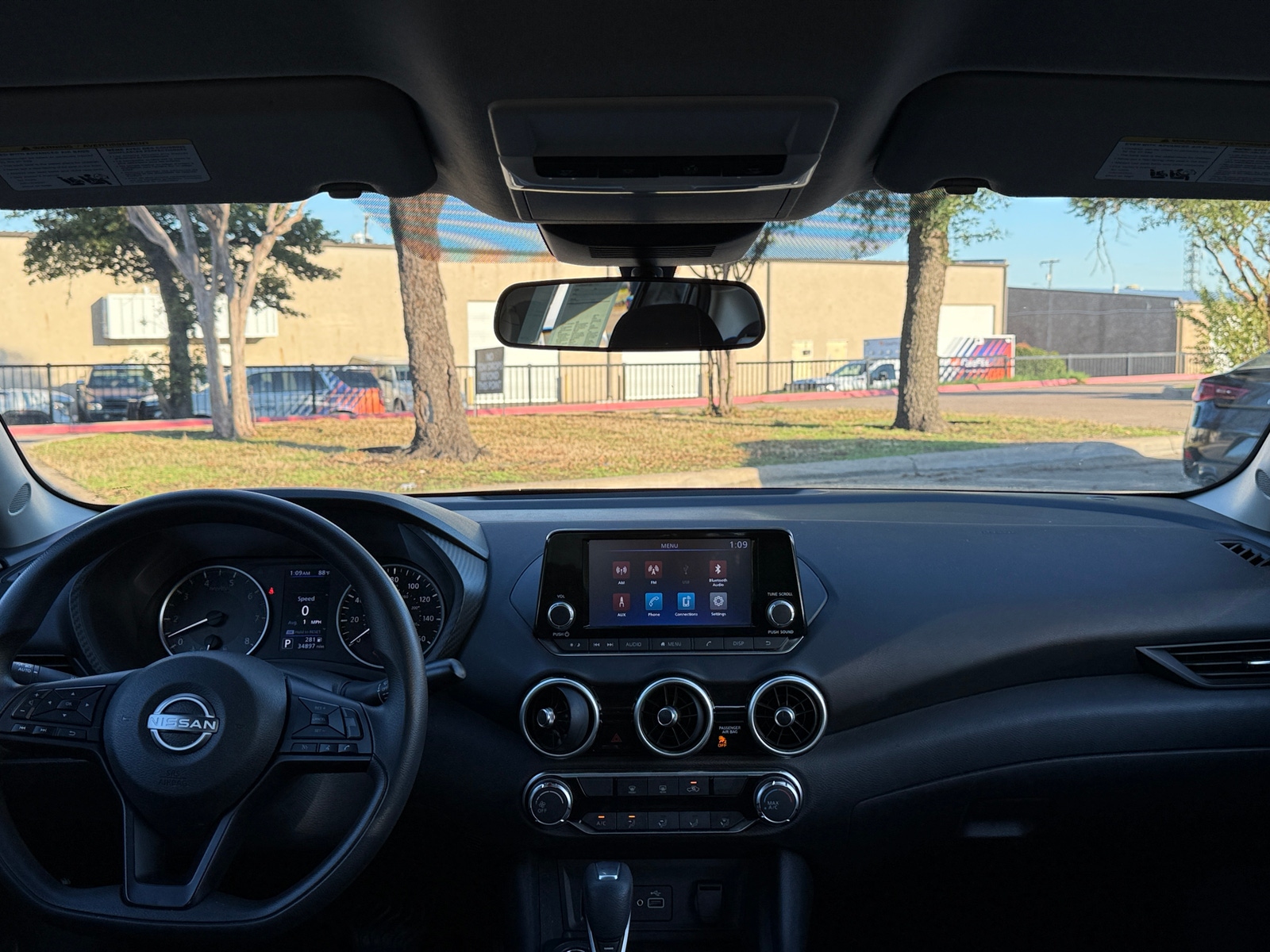 Thumbnail: 2025 Nissan Sentra - 3