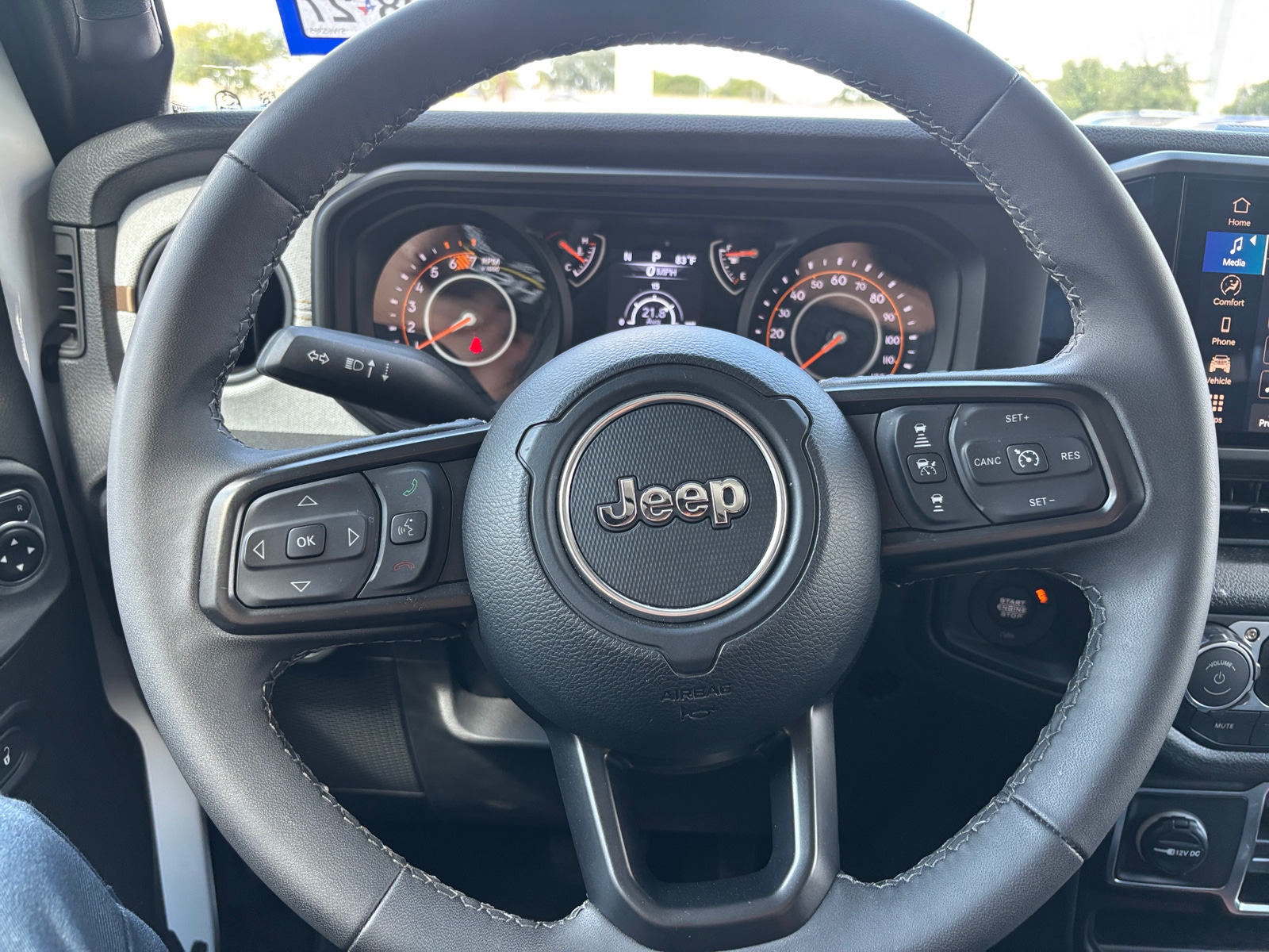 Thumbnail: 2025 Jeep Wrangler - 5