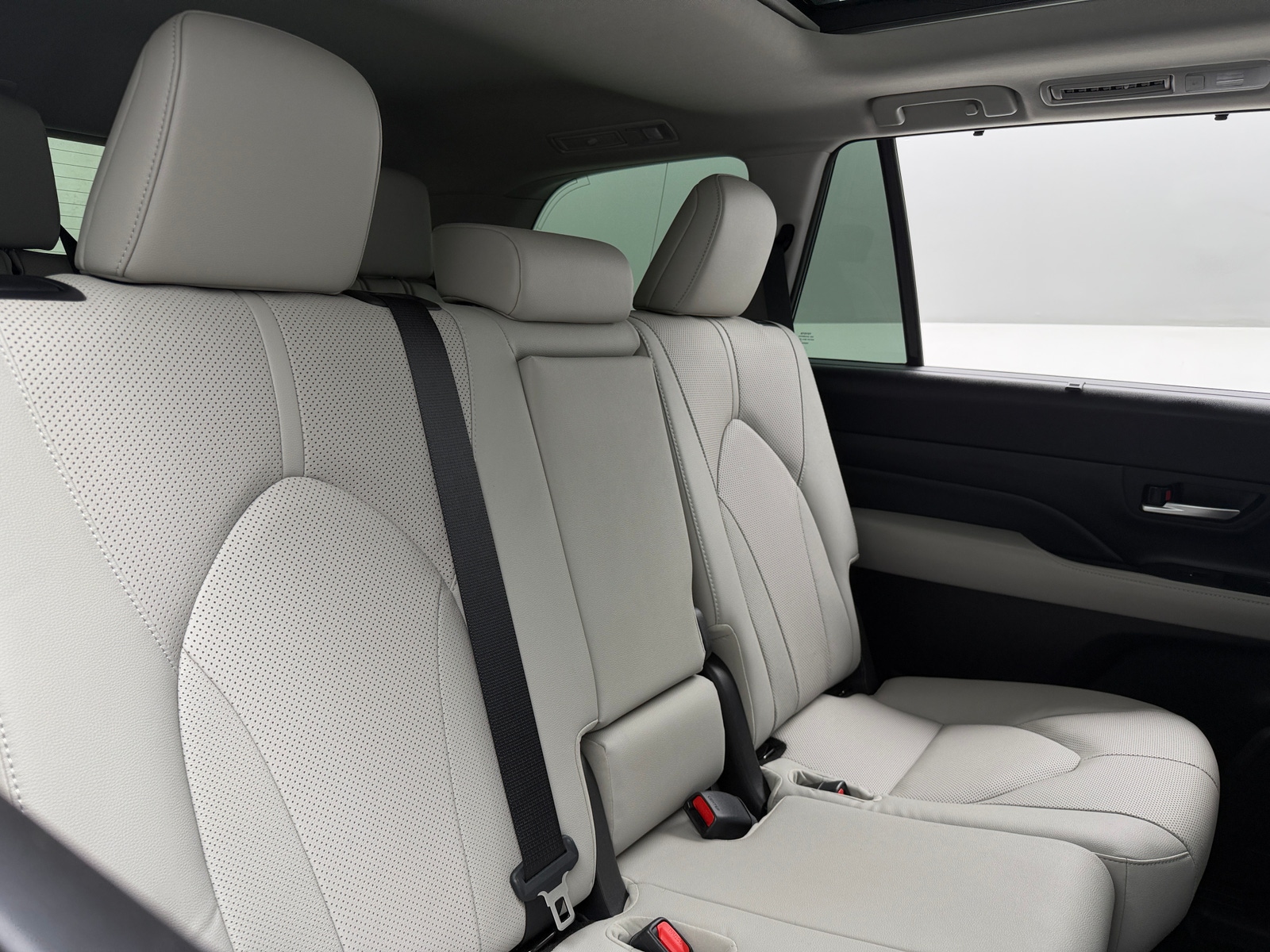 Thumbnail: 2025 Toyota Grand Highlander - 5