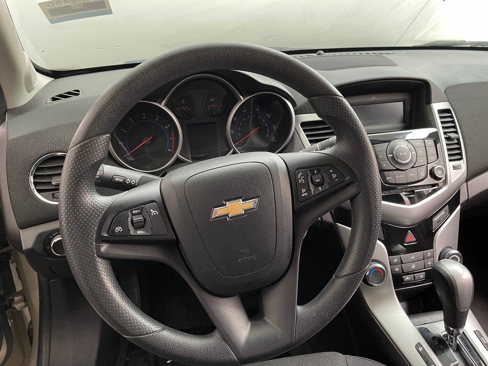 Thumbnail: 2015 Chevrolet Cruze - 5