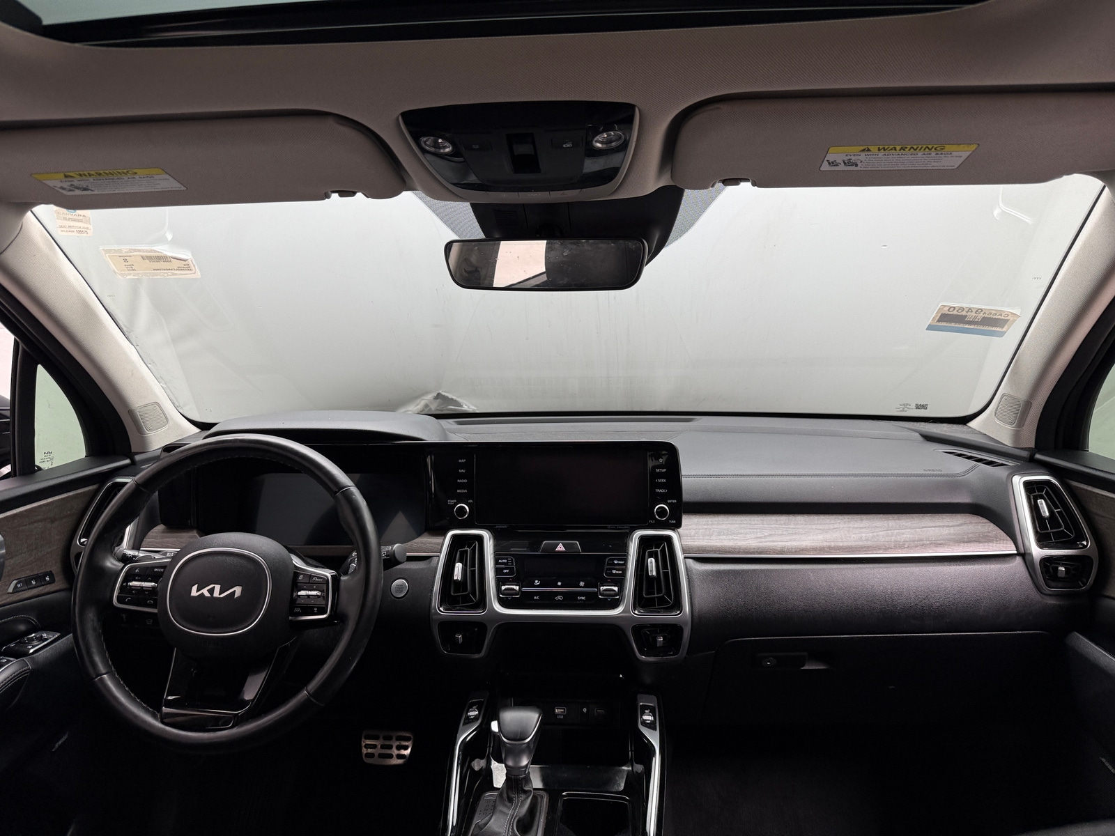 Thumbnail: 2022 Kia Sorento - 2