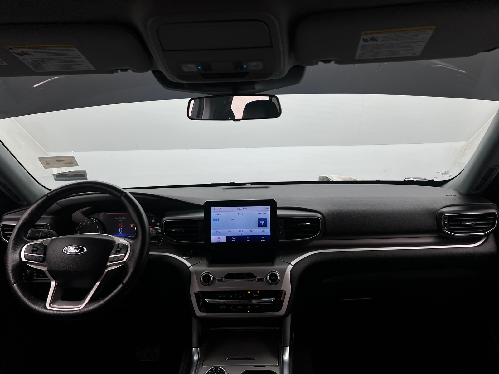 Thumbnail: 2022 Ford Explorer - 2