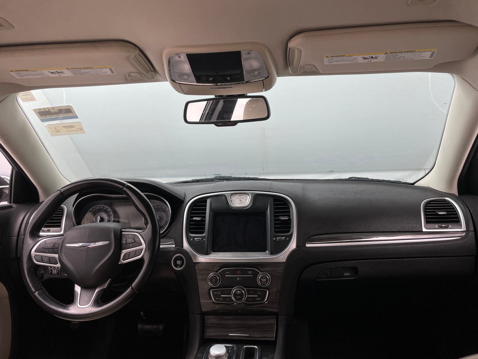 Thumbnail: 2019 Chrysler 300 - 3