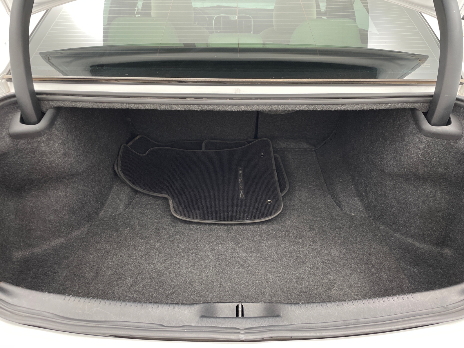 Thumbnail: 2019 Chrysler 300 - 7