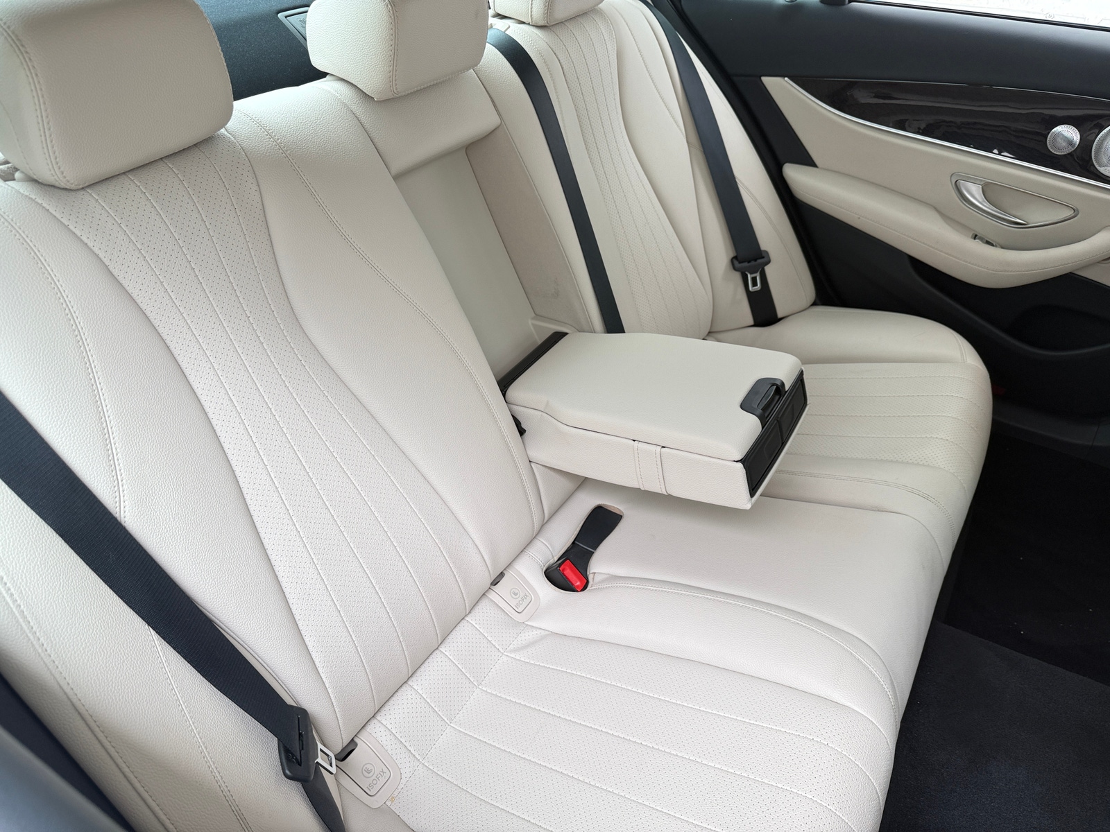 Thumbnail: 2021 Mercedes-Benz E-Class - 5