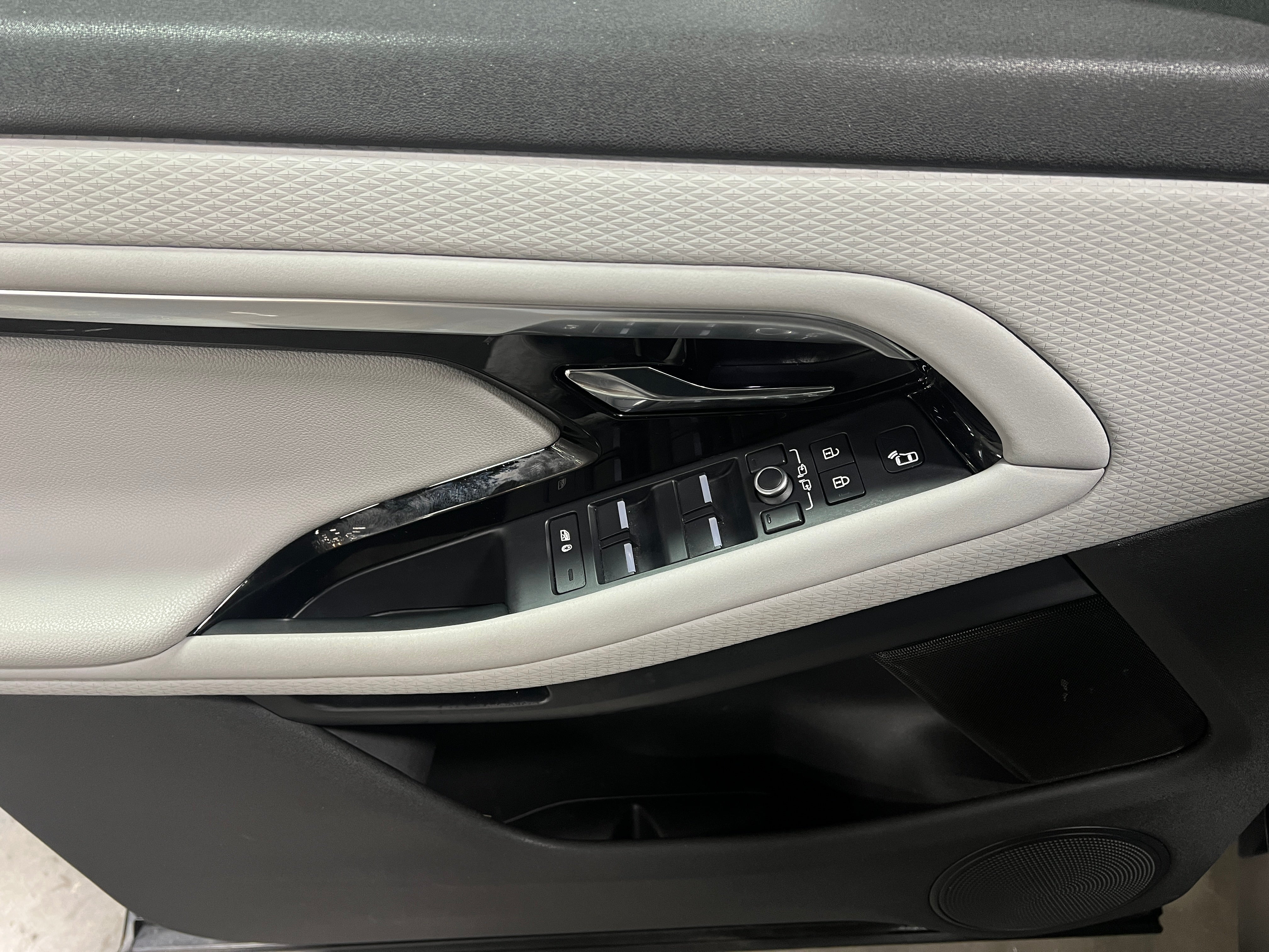 2021 Land Rover Range Rover Evoque