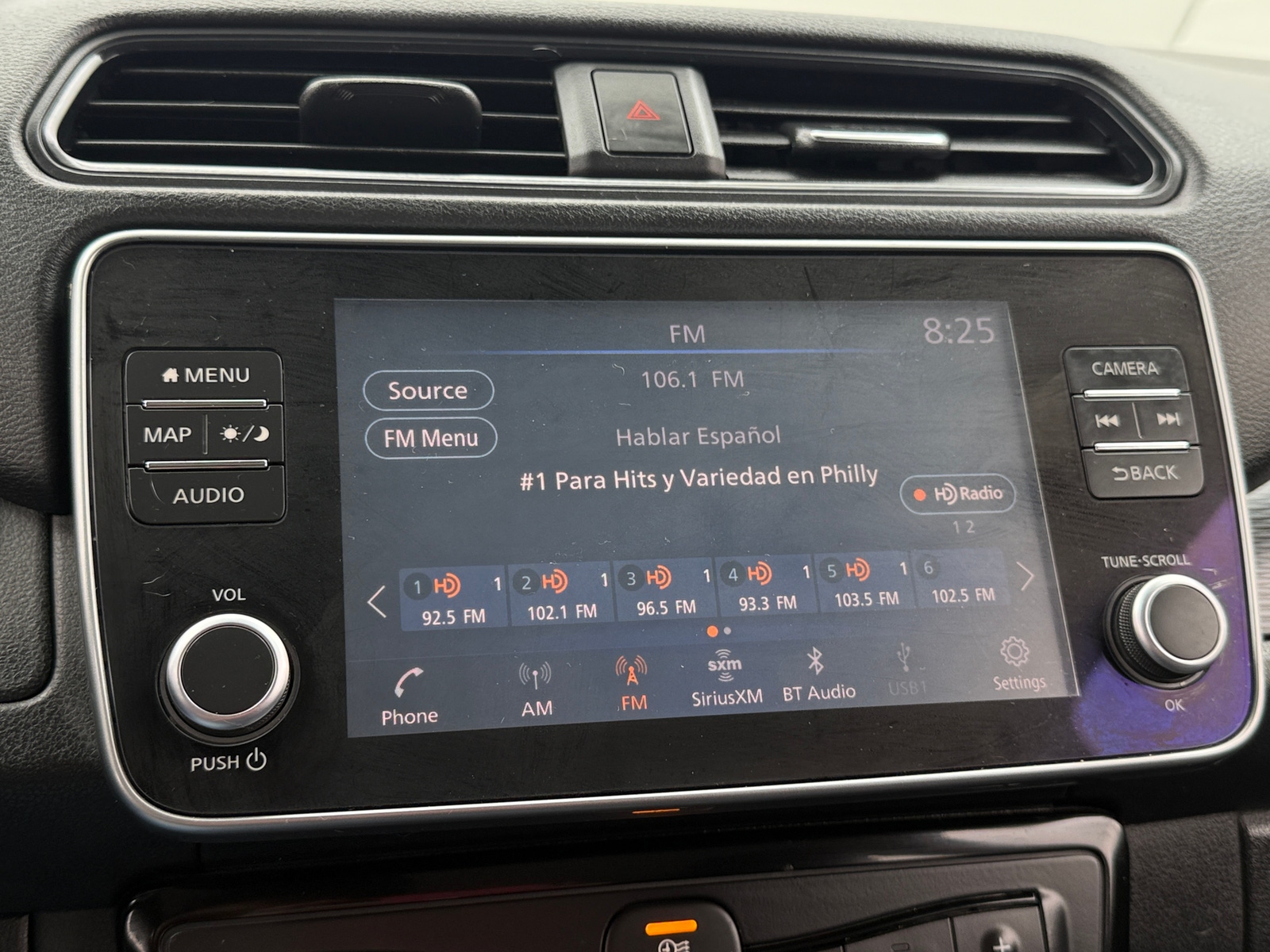 Thumbnail: 2020 Nissan Leaf - 4