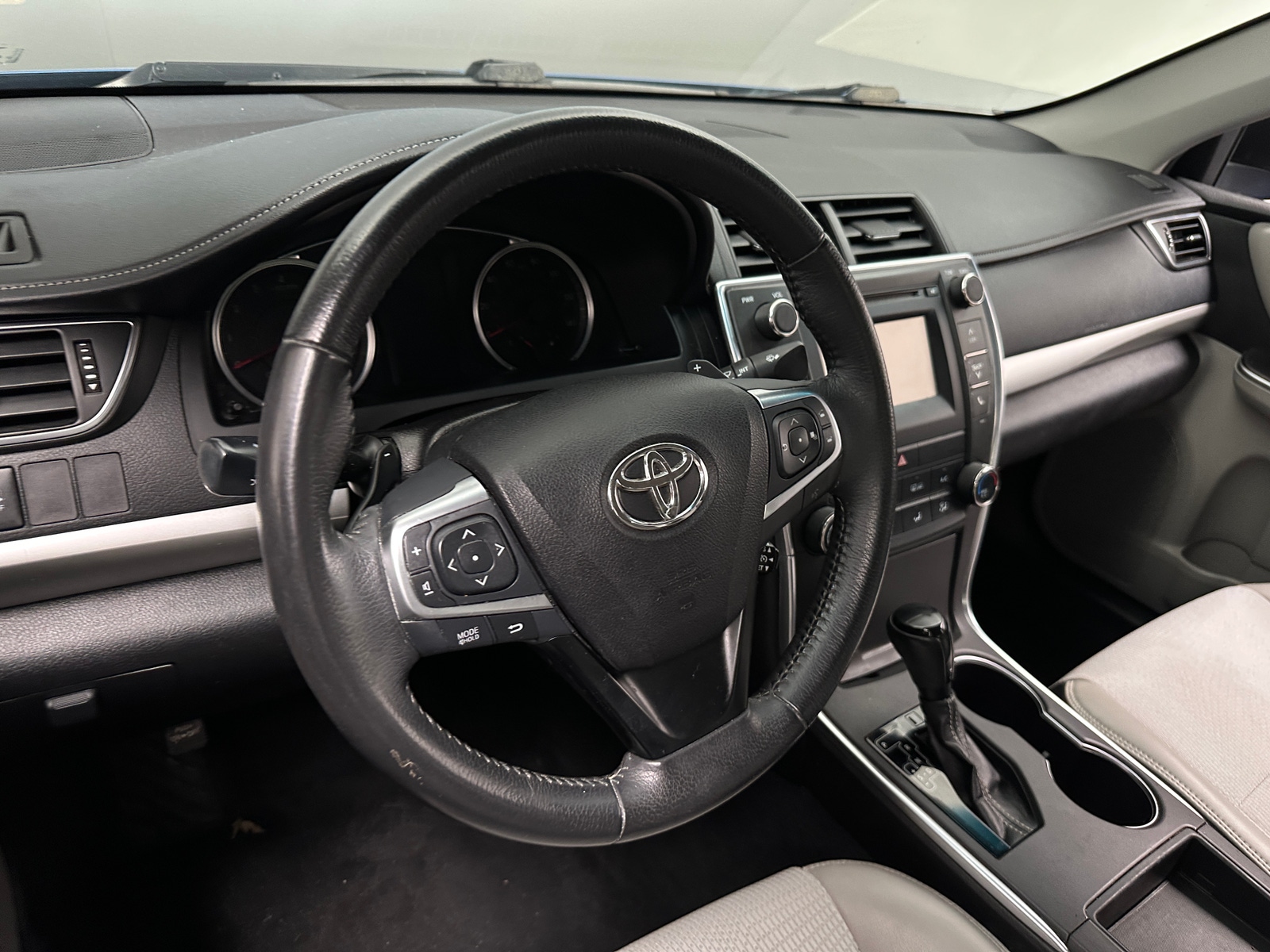 Thumbnail: 2017 Toyota Camry - 5