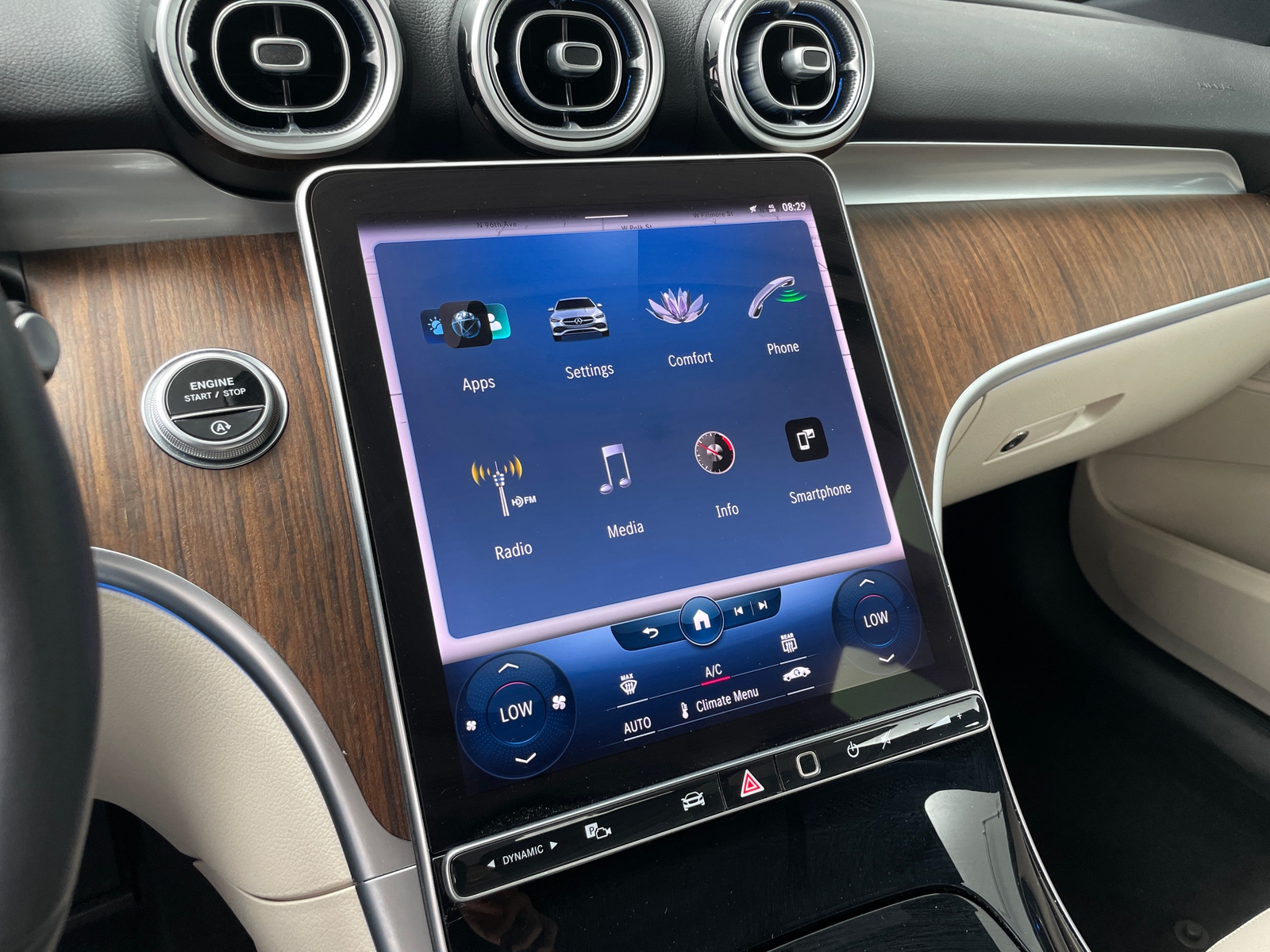 Thumbnail: 2023 Mercedes-Benz C-Class - 3