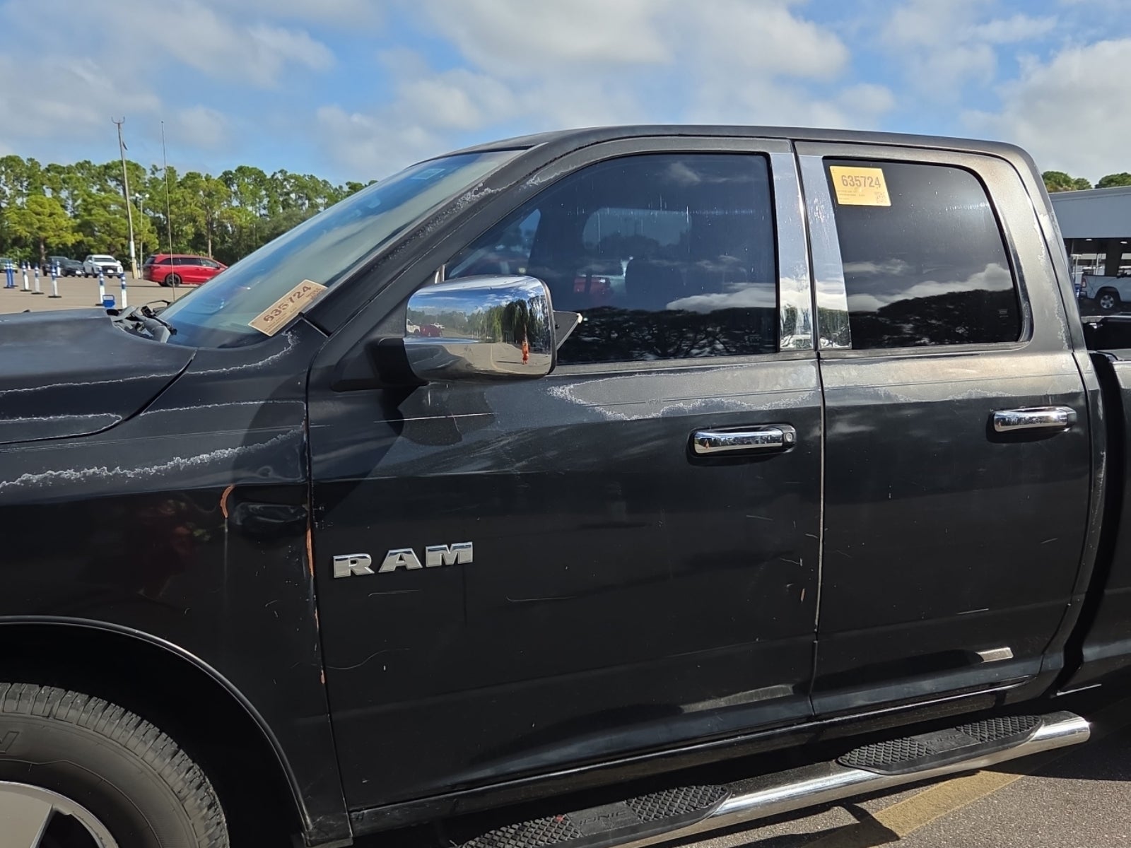 2010 Dodge Ram 1500 2WD Quad Cab 140.5" SLT