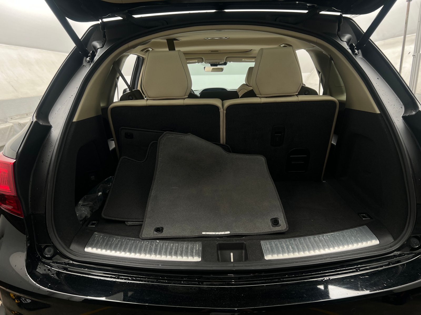 Thumbnail: 2020 Acura MDX - 6