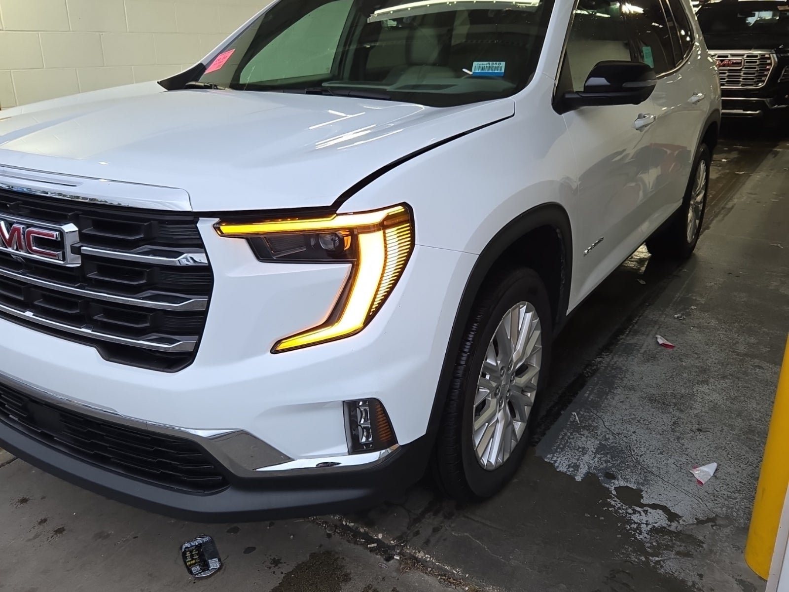 2026 GMC Acadia FWD Elevation