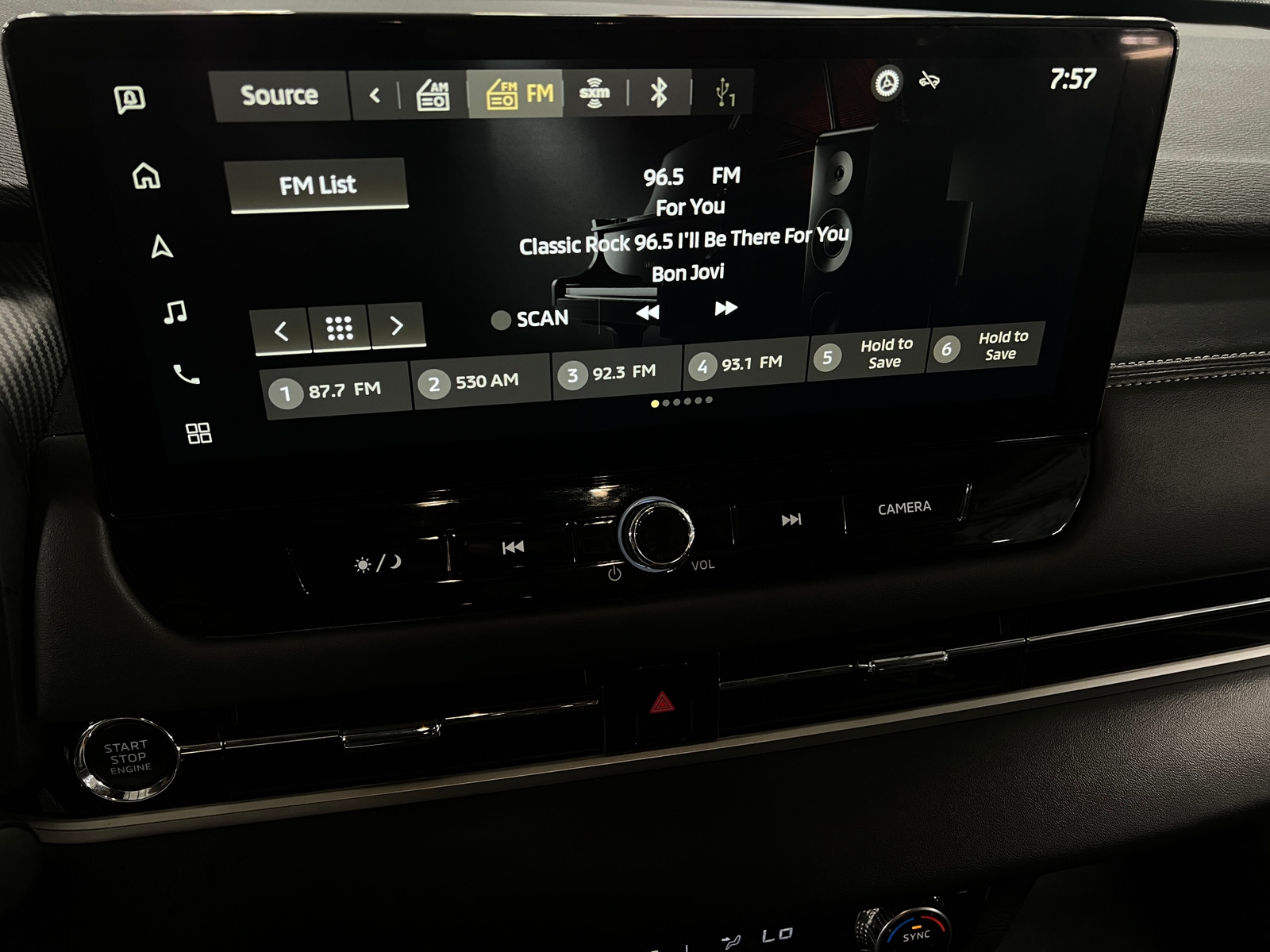 Thumbnail: 2025 Mitsubishi Outlander - 4