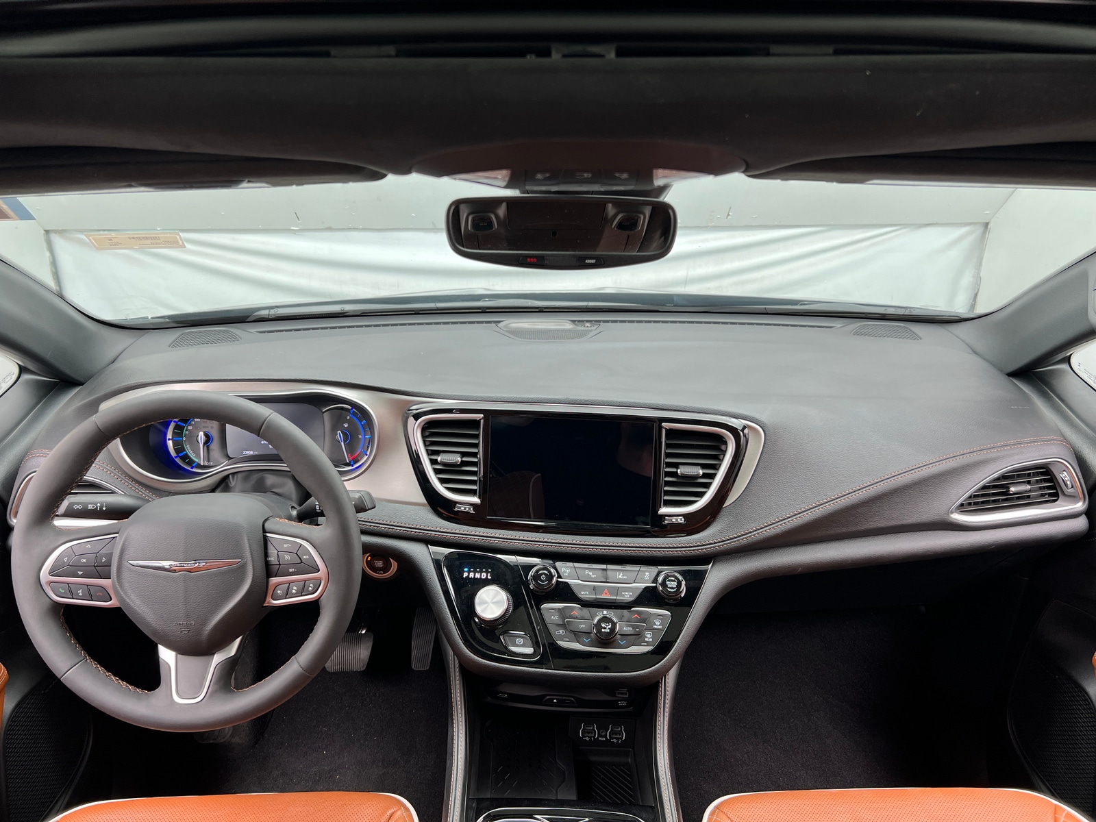 Thumbnail: 2025 Chrysler Pacifica - 2