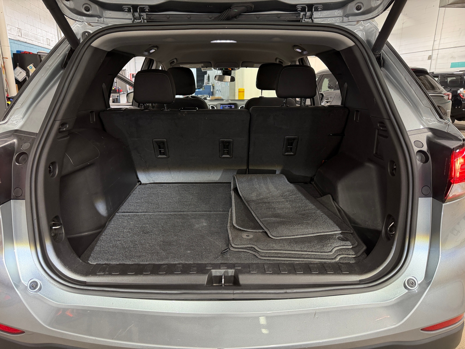 Thumbnail: 2024 Chevrolet Equinox - 7