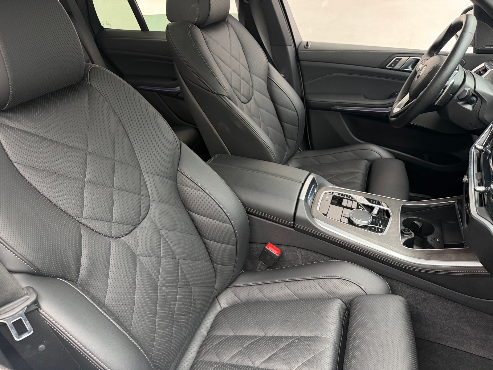 Thumbnail: 2026 BMW X5 - 2