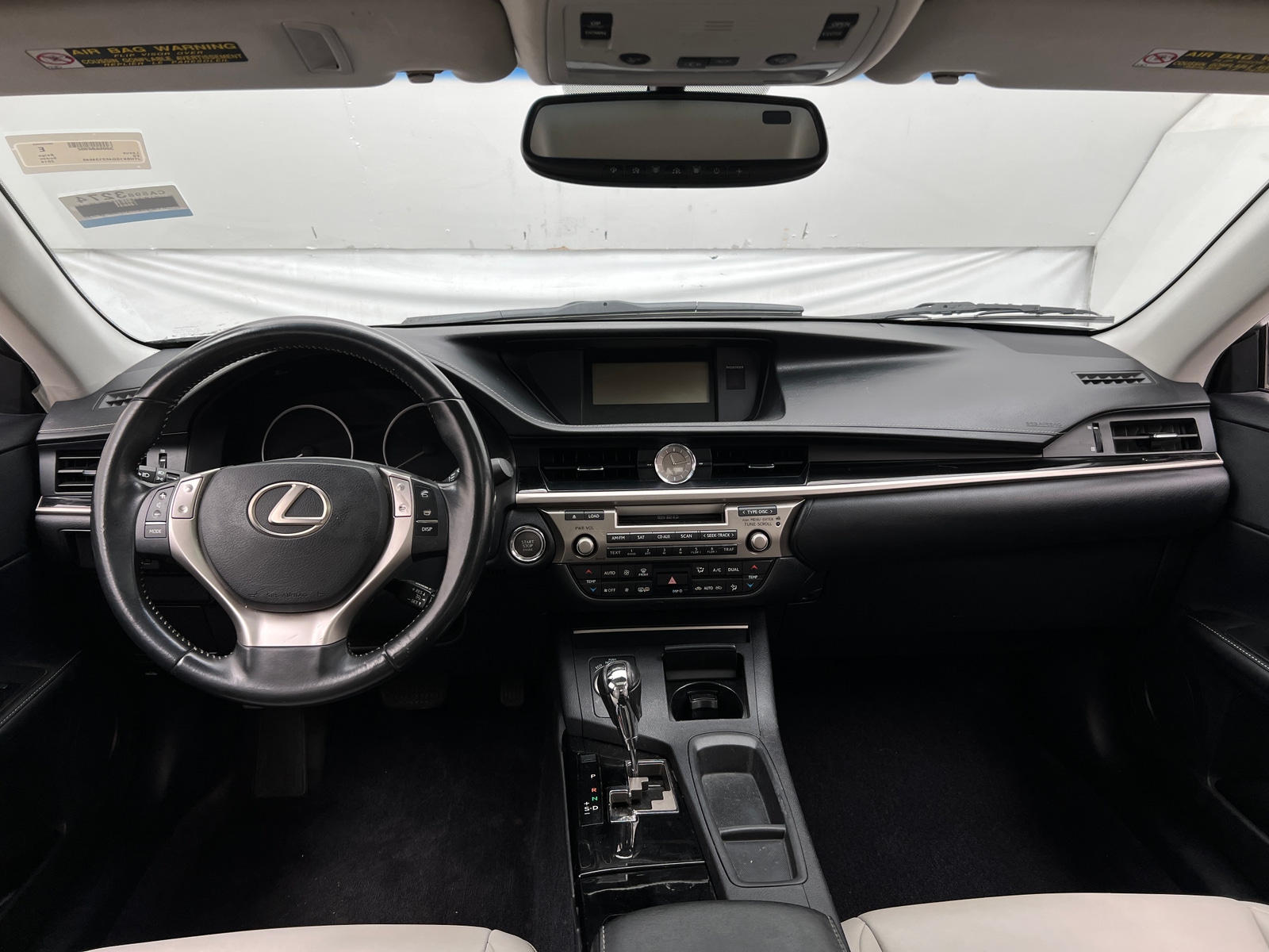 Thumbnail: 2014 Lexus ES - 3
