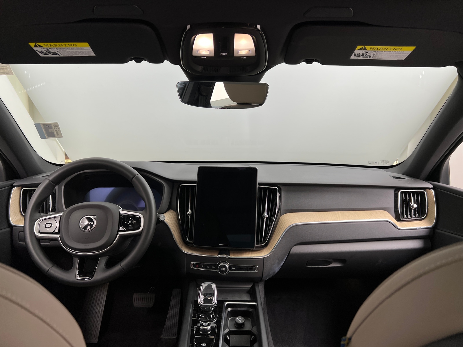 Thumbnail: 2026 Volvo XC60 - 2
