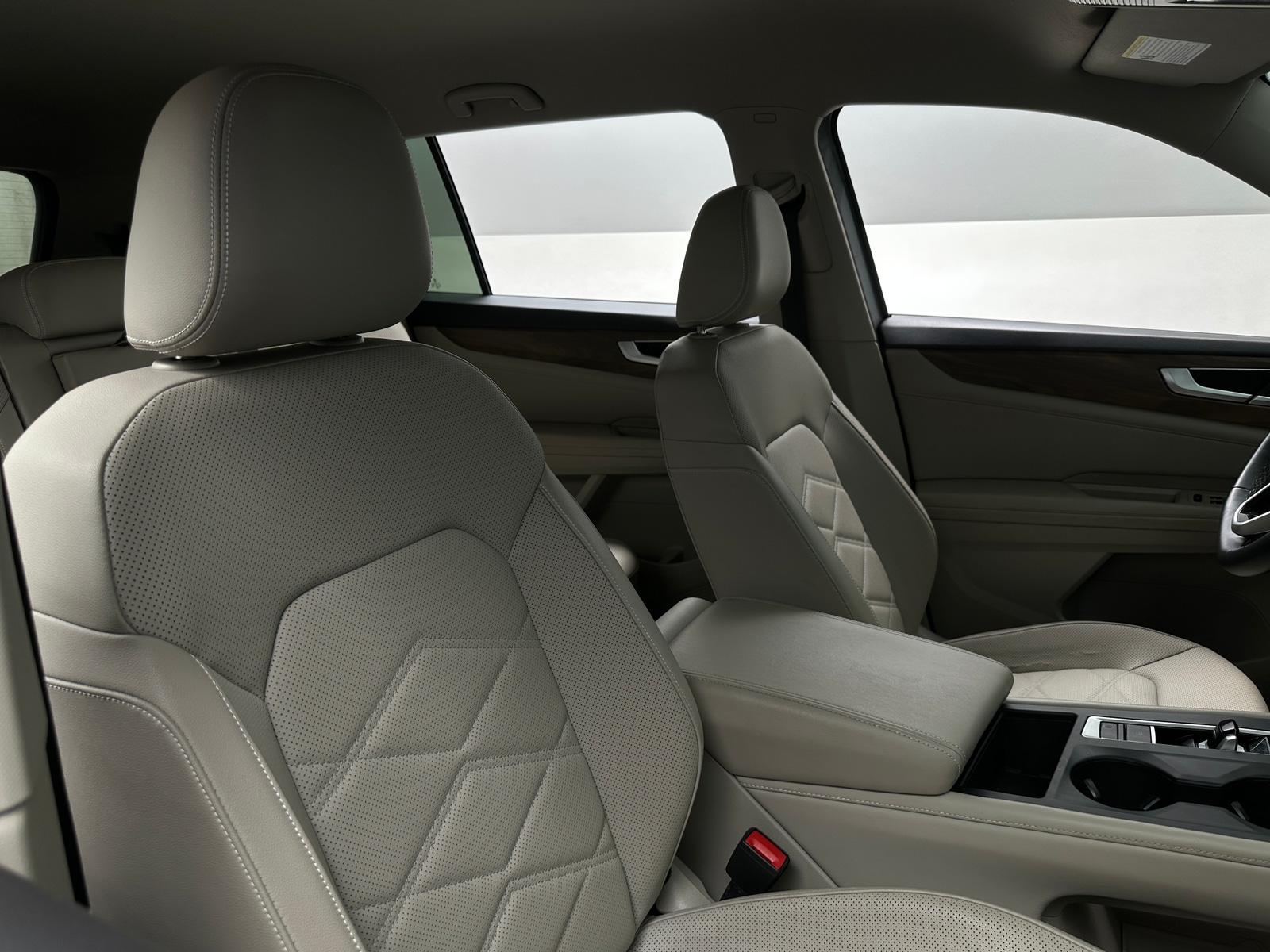 Thumbnail: 2024 Volkswagen Atlas - 2