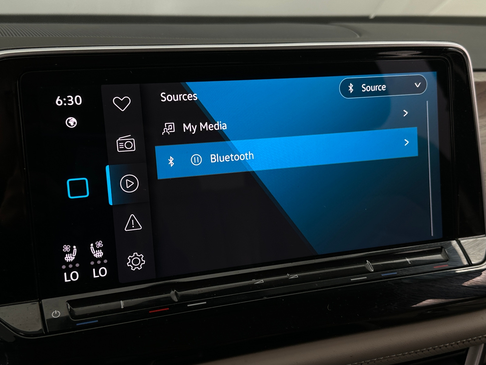 Thumbnail: 2024 Volkswagen Atlas - 4