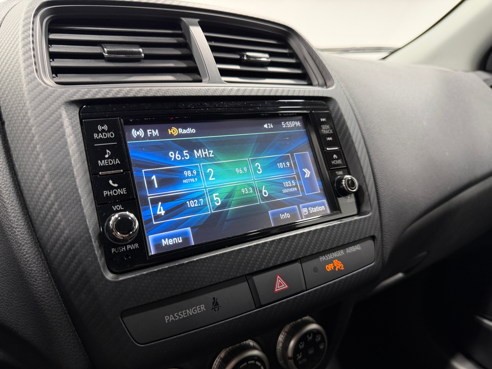 Thumbnail: 2025 Mitsubishi Outlander Sport - 4