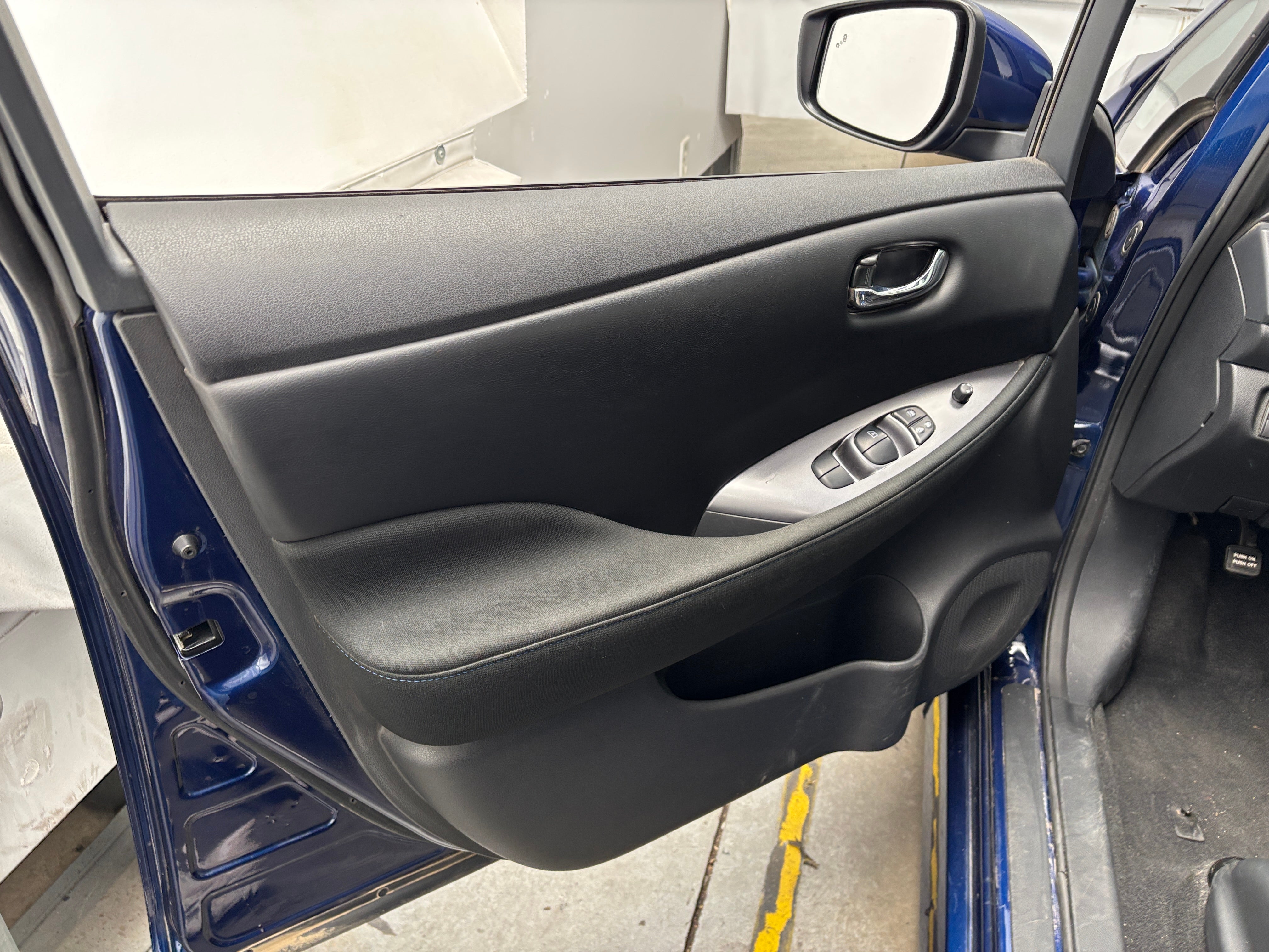 Used 2025 Nissan Leaf S with VIN 1N4AZ1BV5SC561150 for sale in Auburn, WA