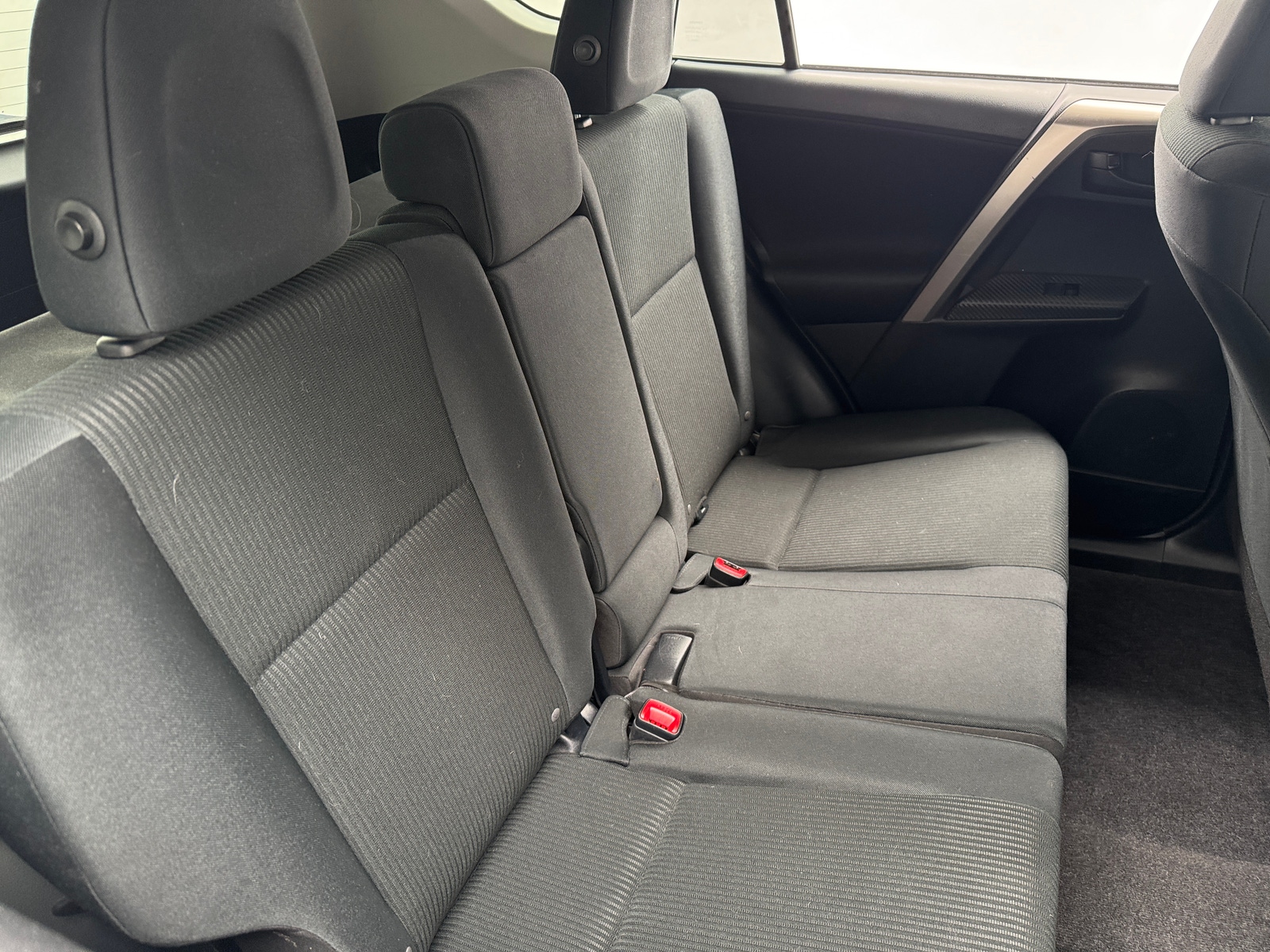 Thumbnail: 2015 Toyota RAV4 - 6
