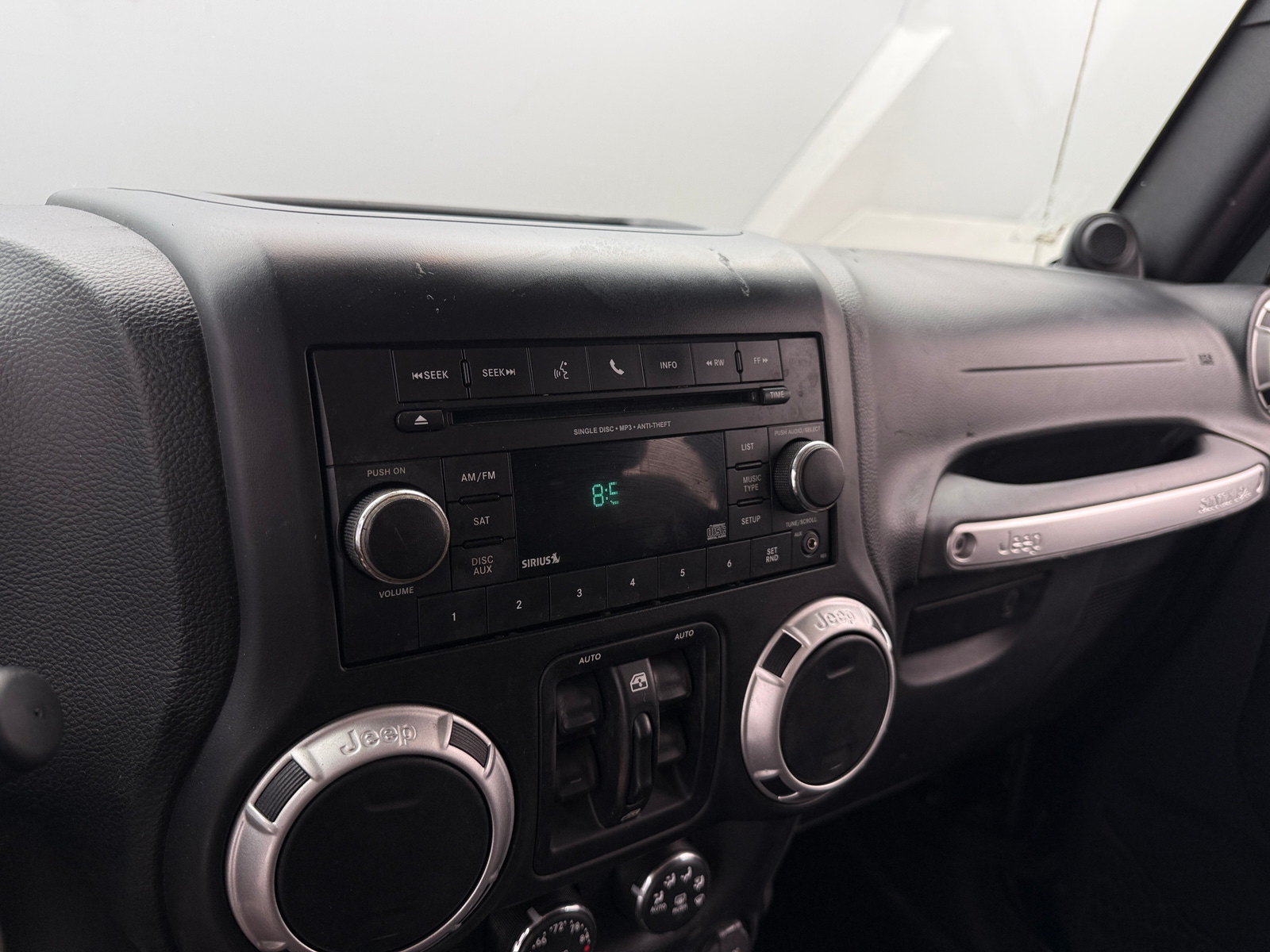 Thumbnail: 2014 Jeep Wrangler - 3