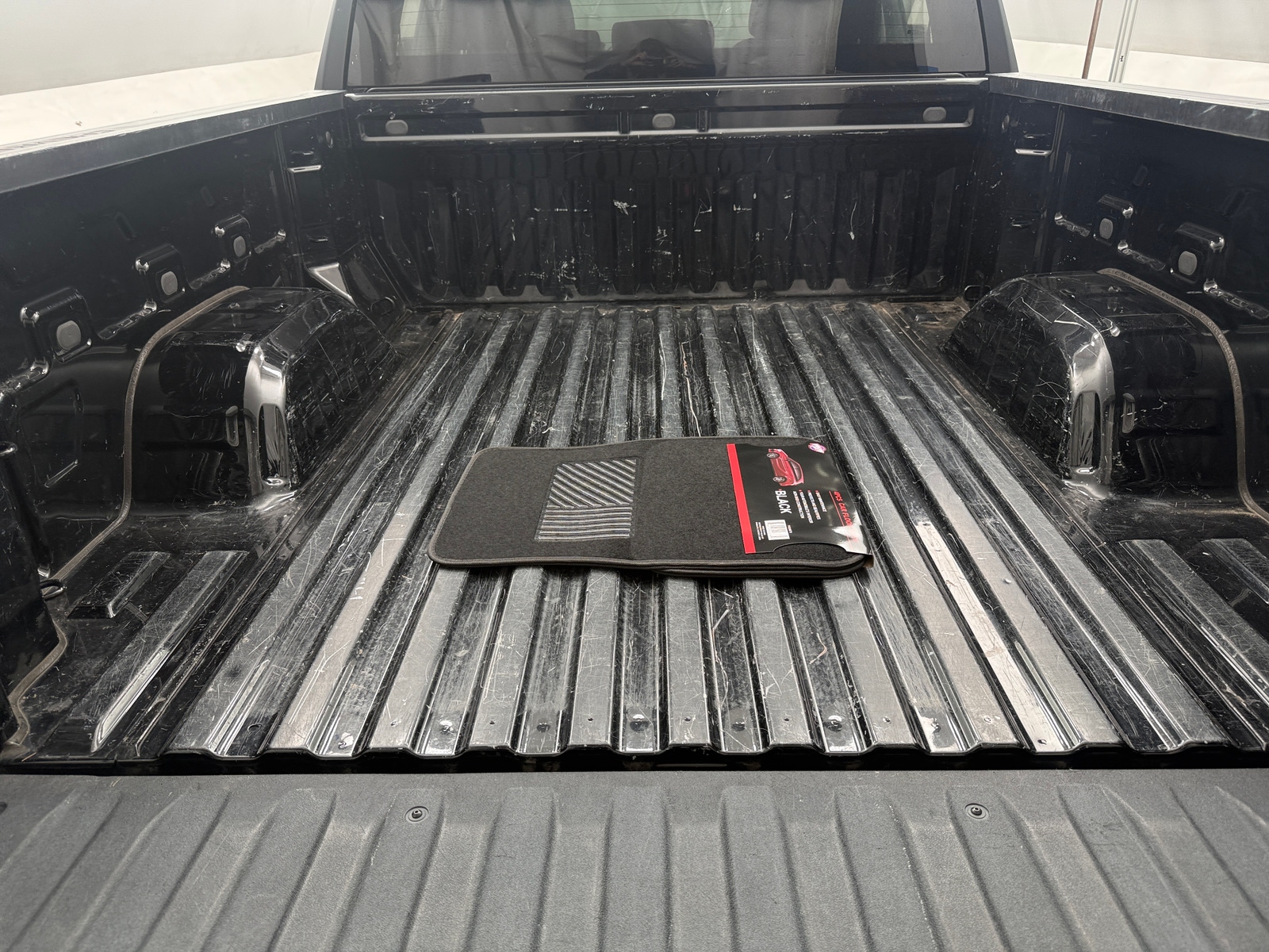 Thumbnail: 2020 Chevrolet Silverado 1500 - 7