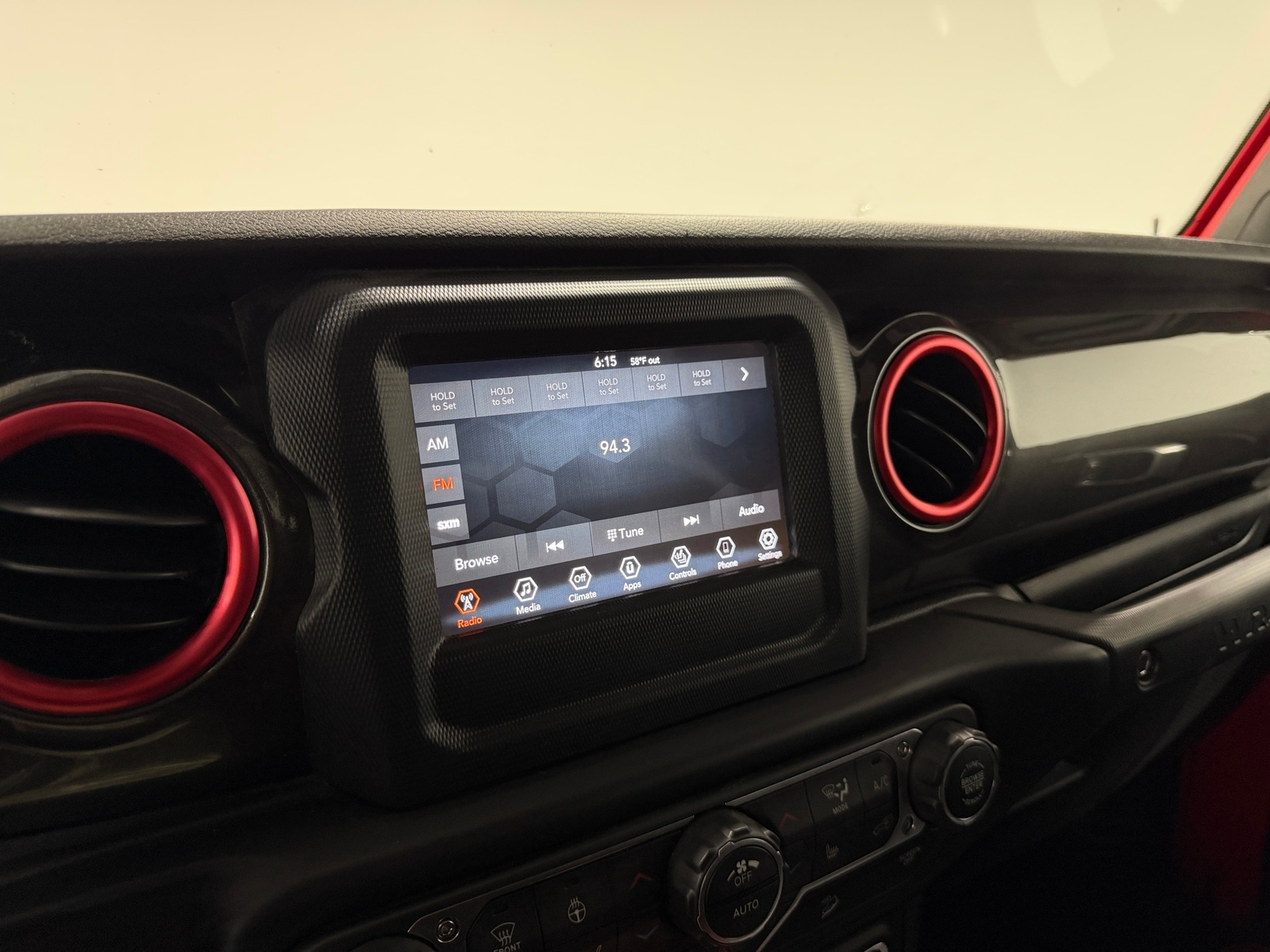 Thumbnail: 2019 Jeep Wrangler - 4