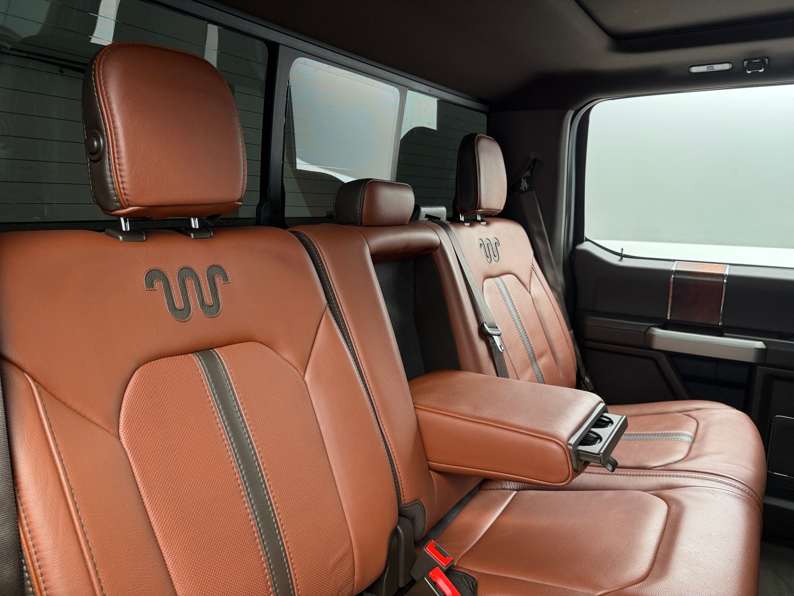 Thumbnail: 2019 Ford Econoline - 5
