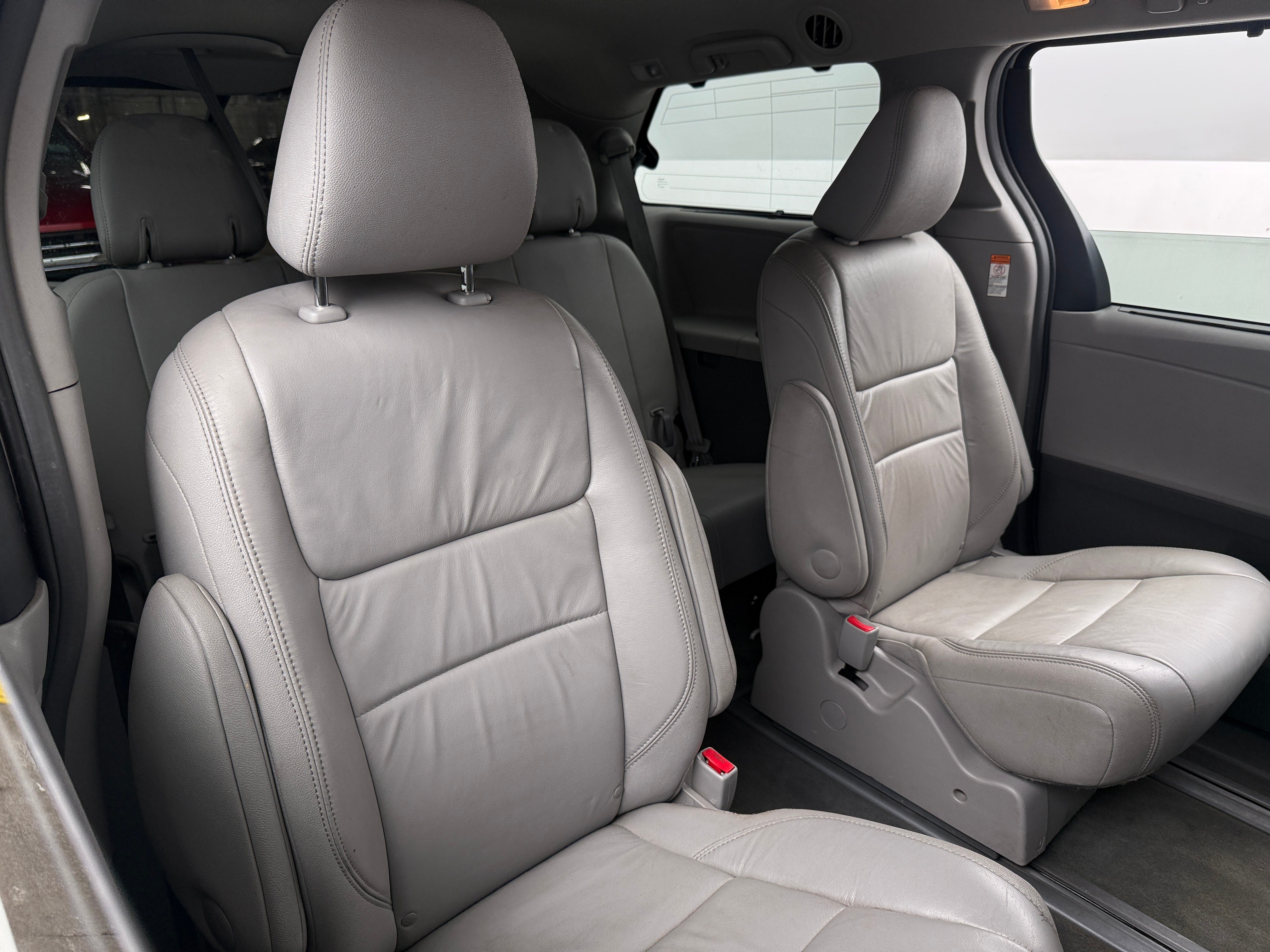 2016 Toyota Sienna