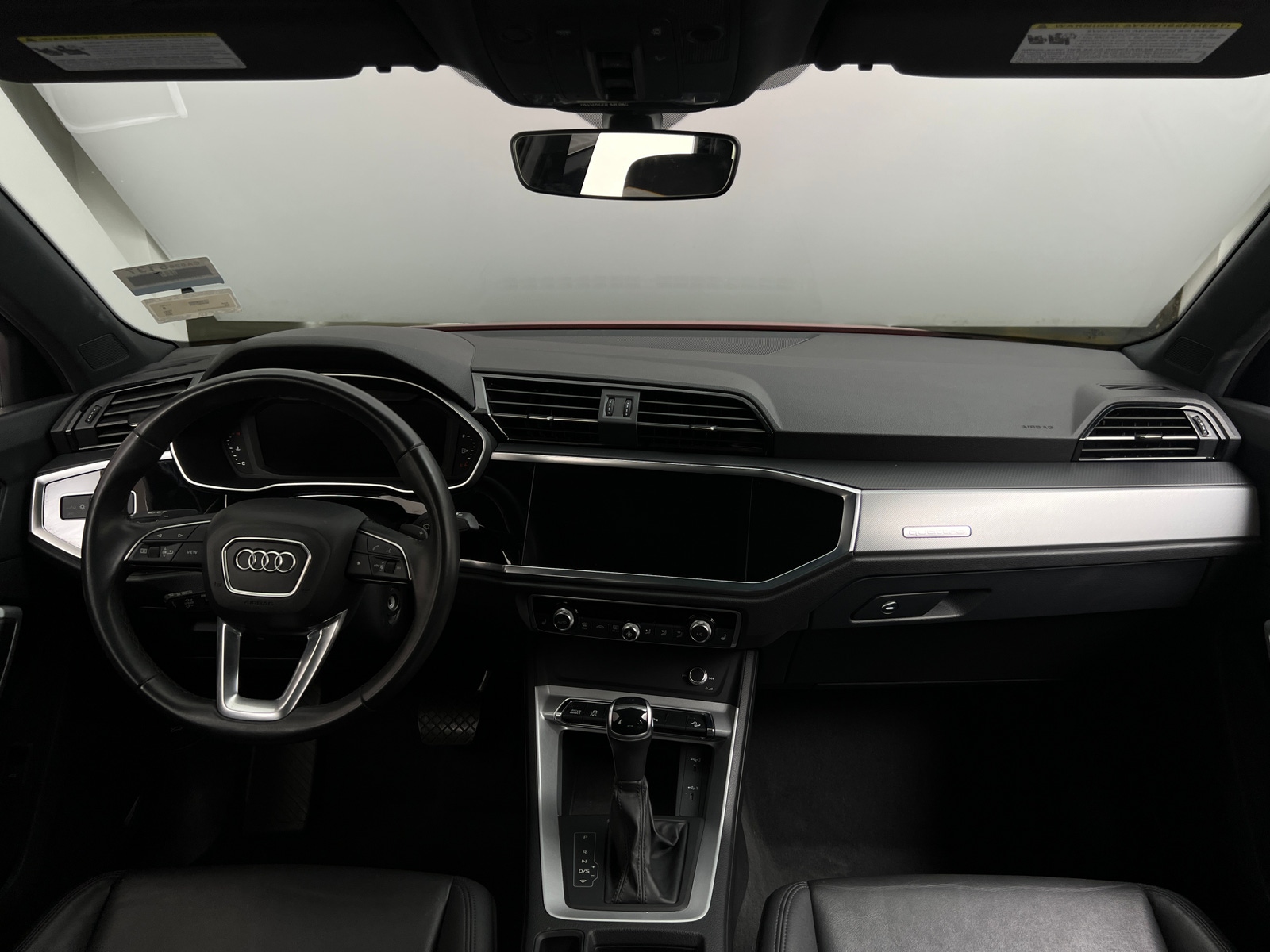 Thumbnail: 2025 Audi Q3 - 3