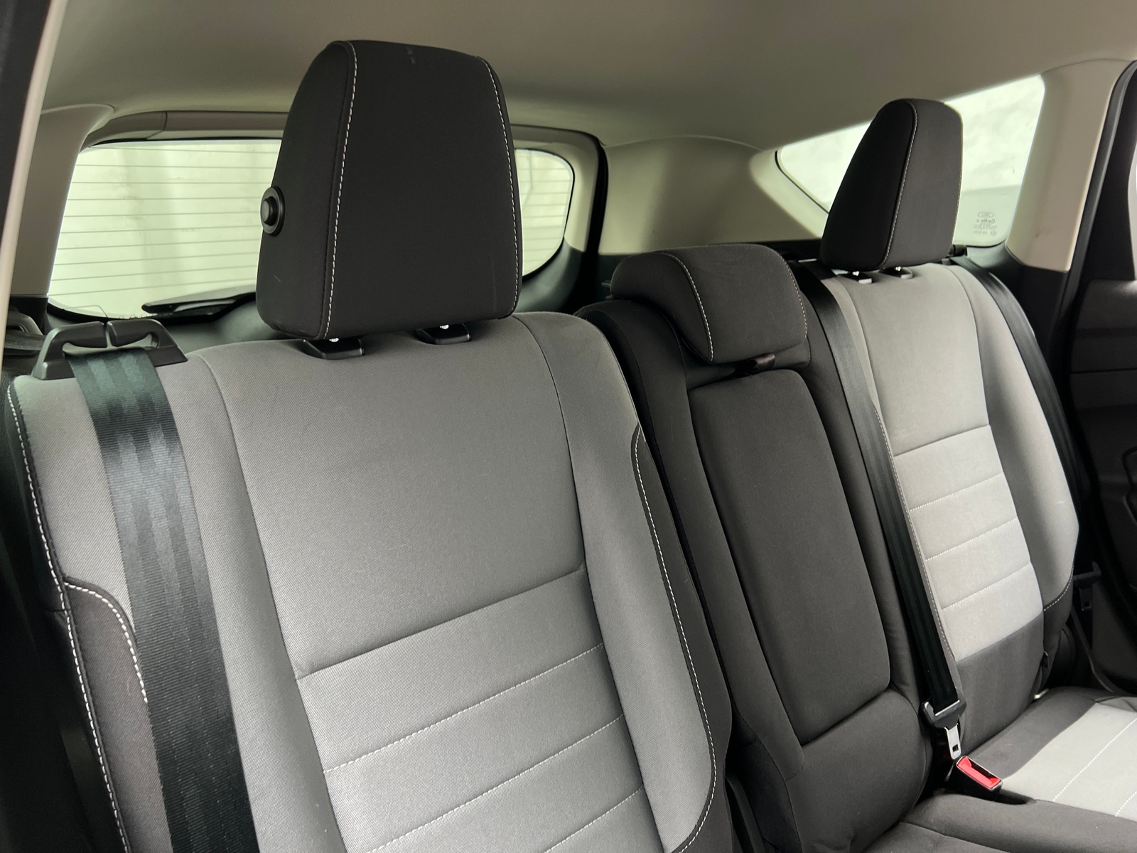 Thumbnail: 2016 Ford Escape - 6