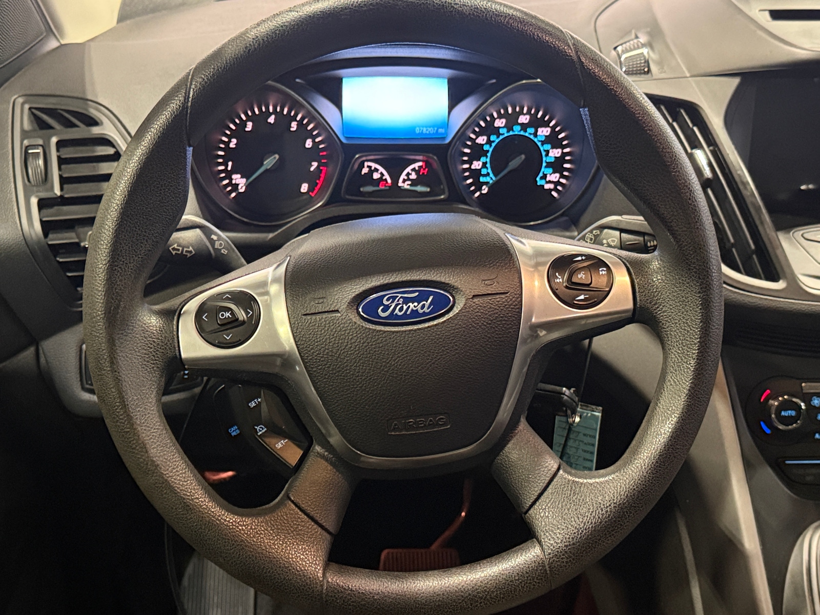 Thumbnail: 2016 Ford Escape - 5