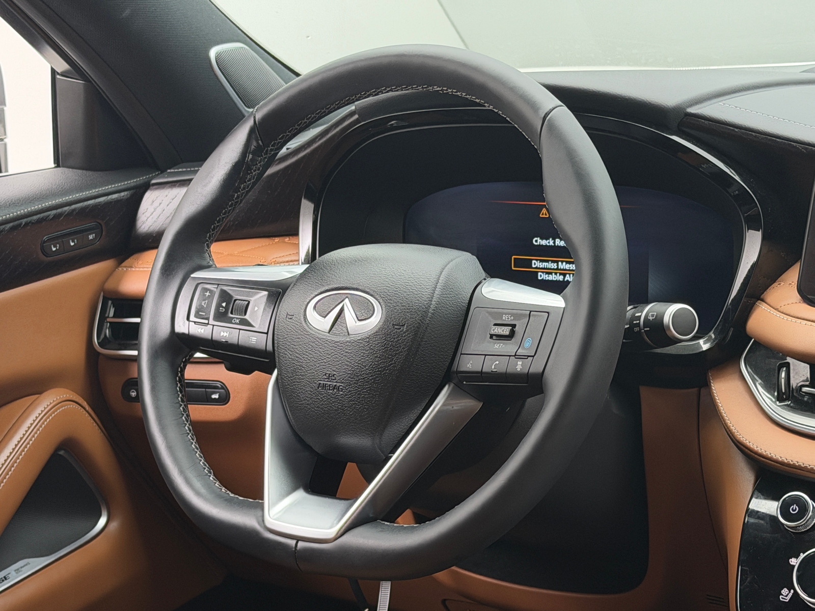 Thumbnail: 2025 INFINITI QX60 - 4