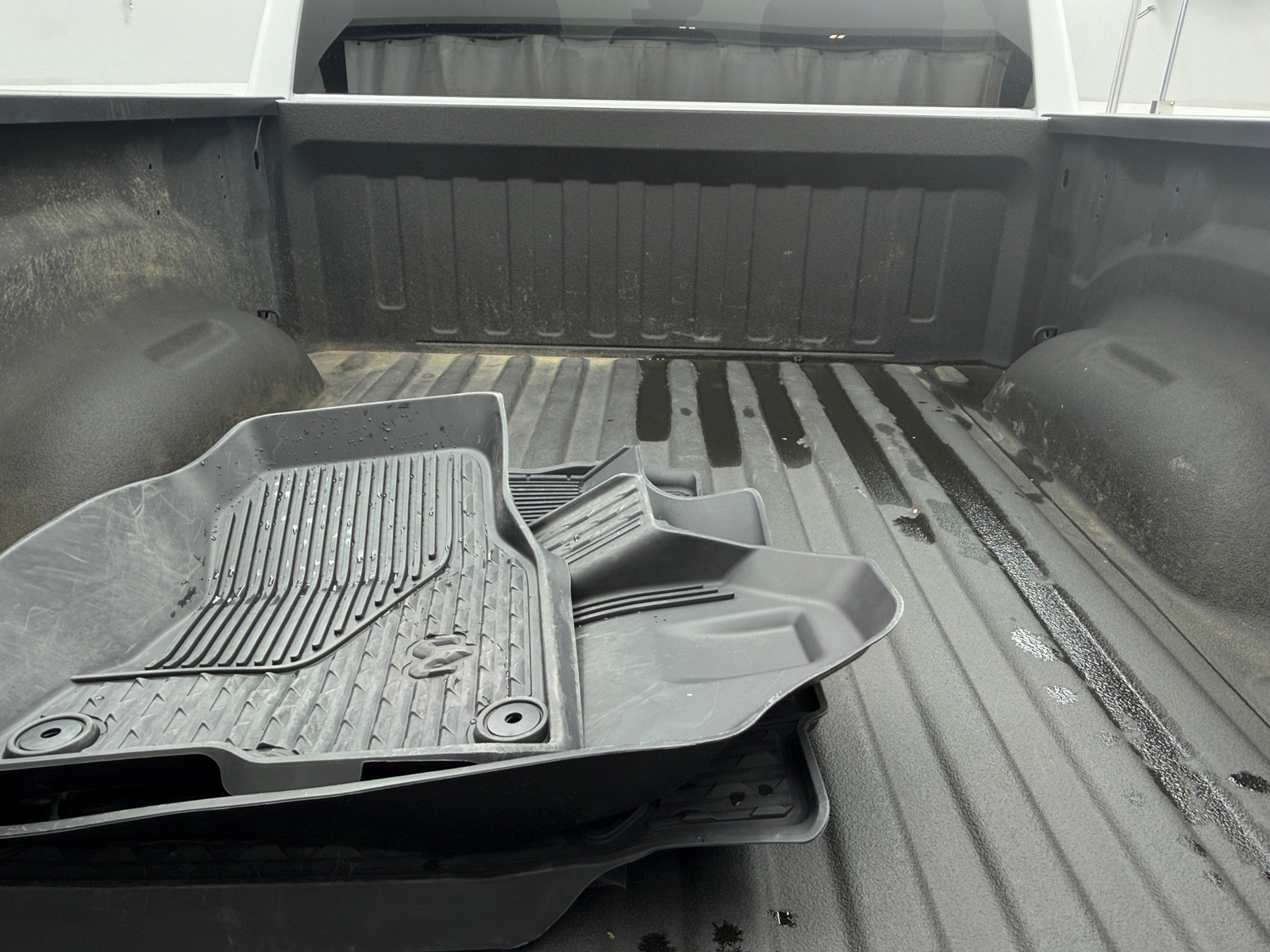 Thumbnail: 2025 RAM 1500 - 6