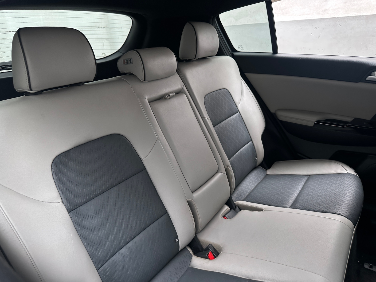 Thumbnail: 2019 Kia Sportage - 5