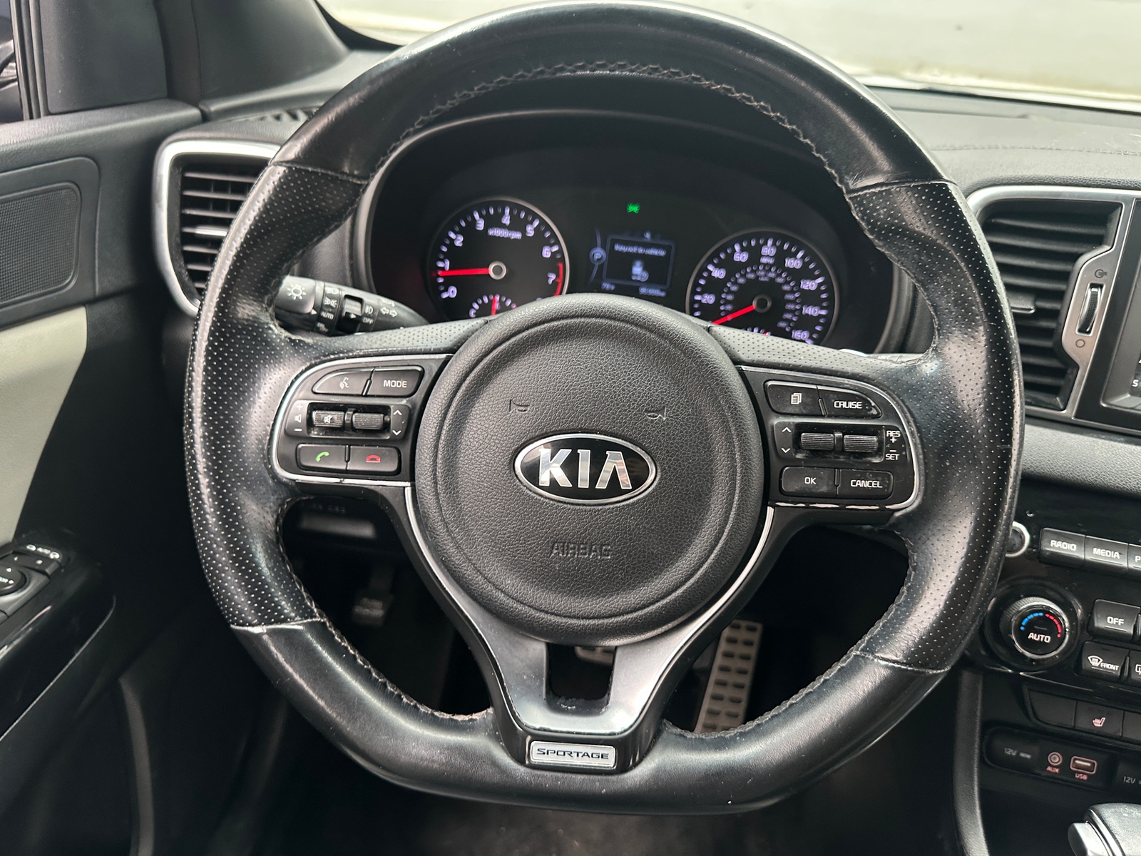 Thumbnail: 2019 Kia Sportage - 4