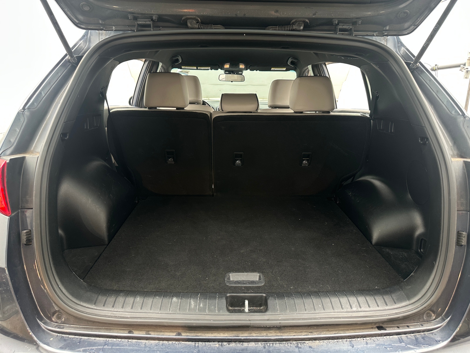 Thumbnail: 2019 Kia Sportage - 6