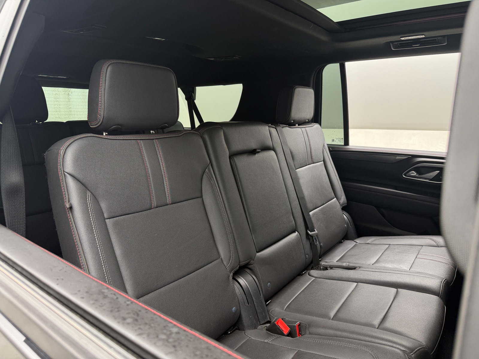 Thumbnail: 2023 Chevrolet Suburban - 5