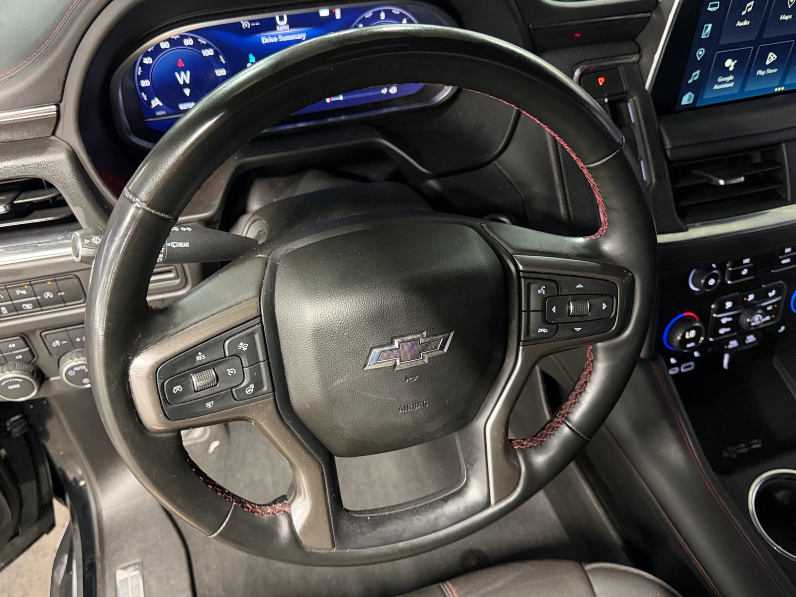 Thumbnail: 2023 Chevrolet Suburban - 4