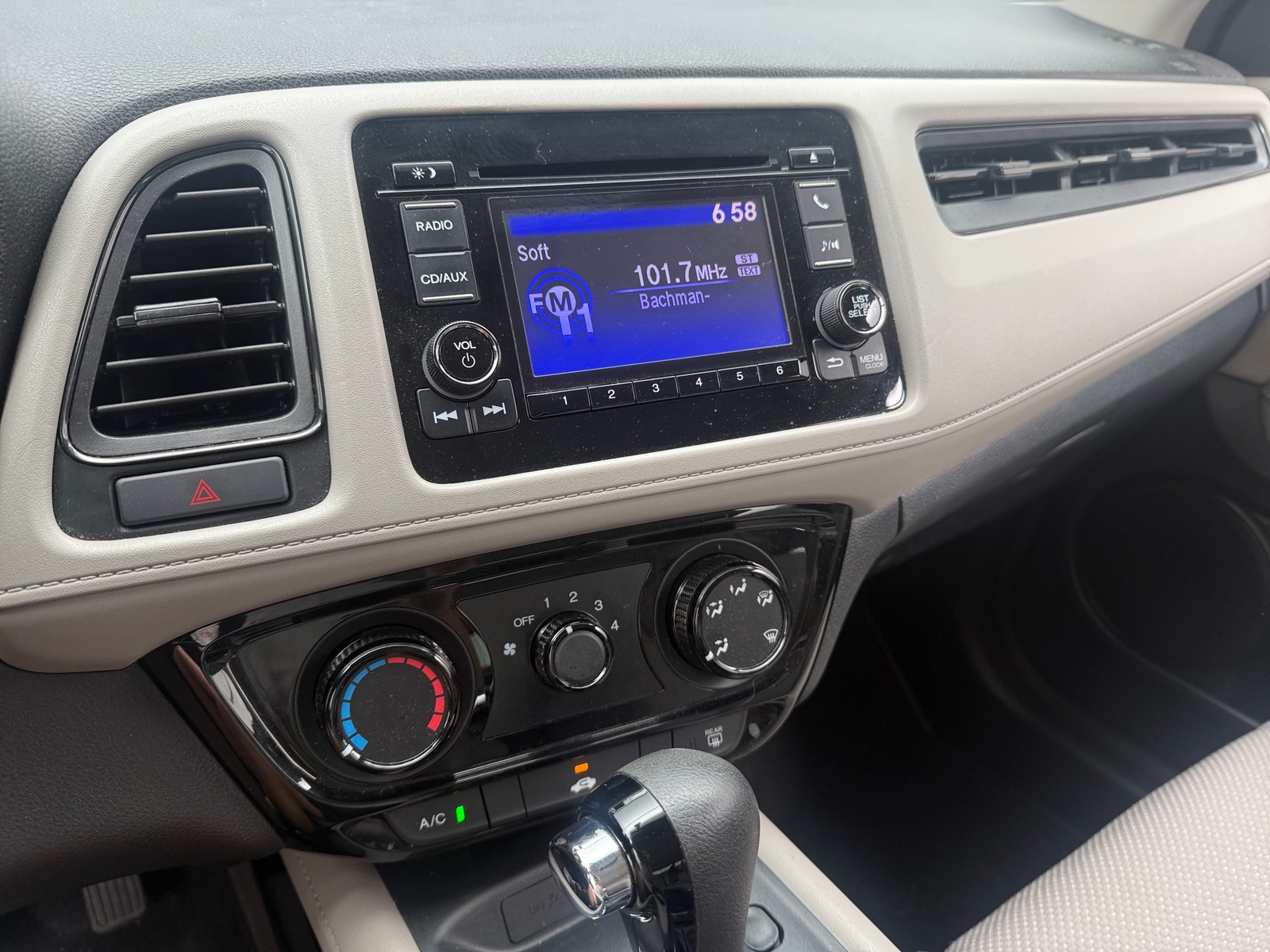 Thumbnail: 2018 Honda HR-V - 4