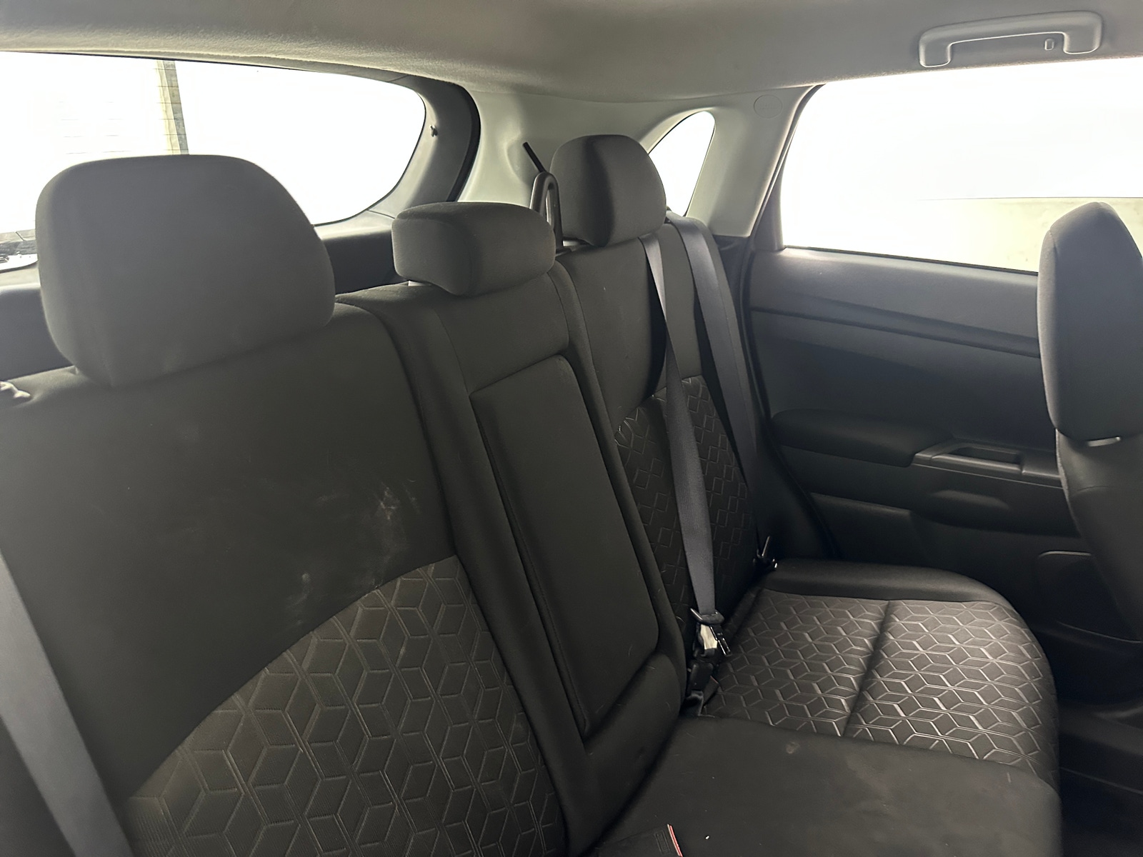 Thumbnail: 2021 Mitsubishi Outlander Sport - 6