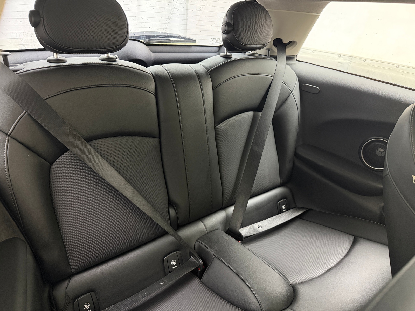 Thumbnail: 2015 MINI Cooper Hardtop - 6