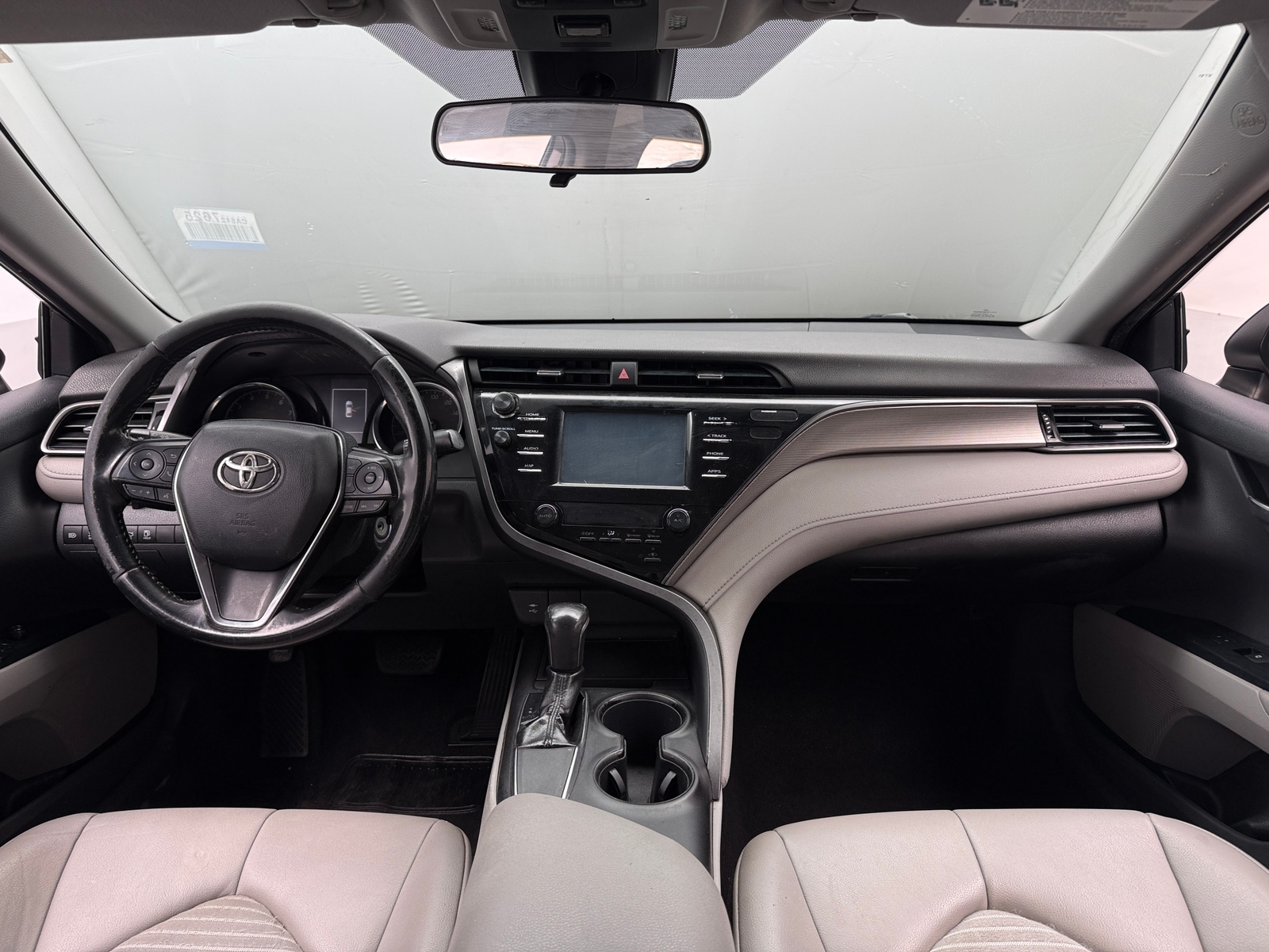 Thumbnail: 2019 Toyota Camry - 3