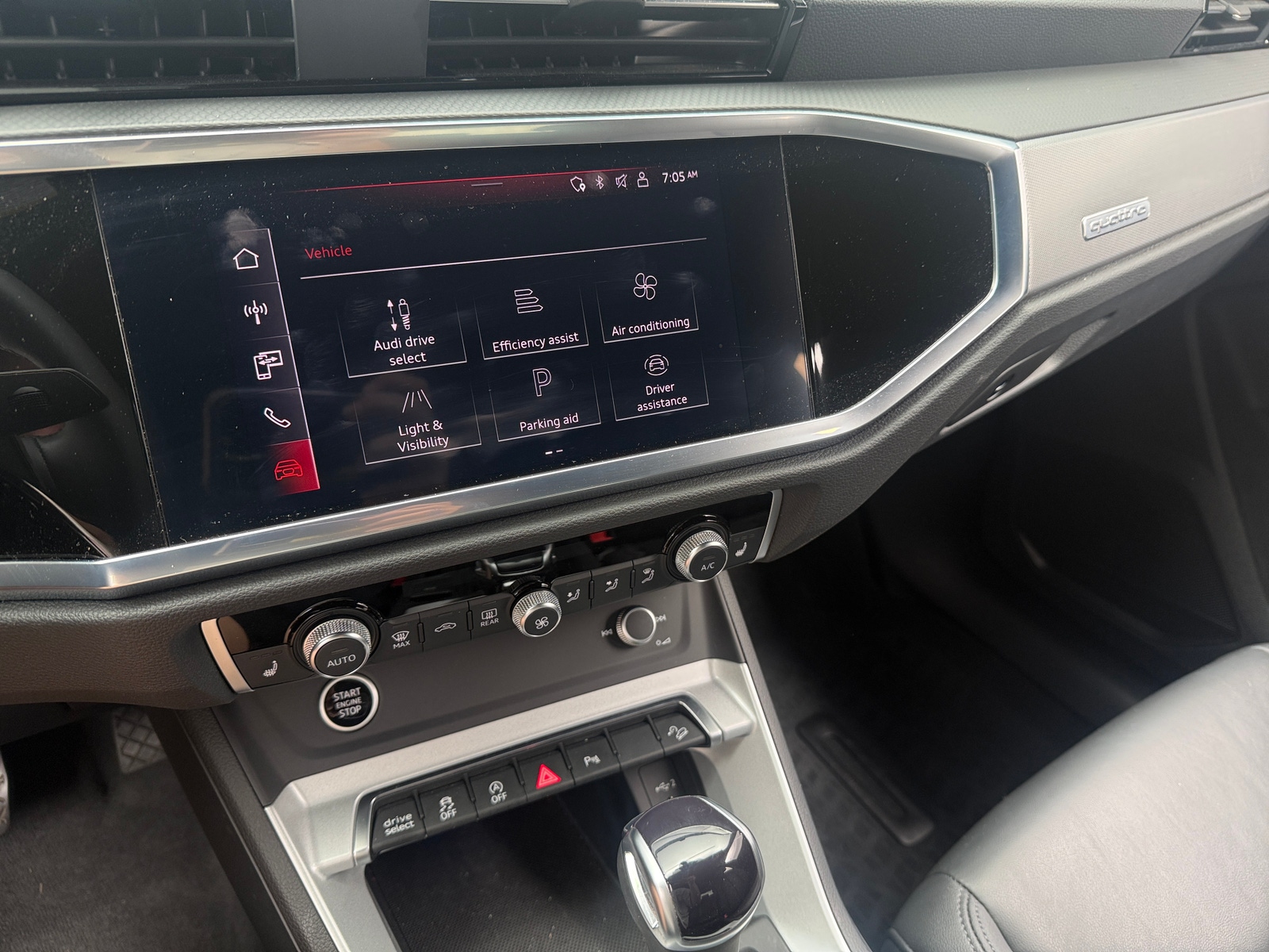 Thumbnail: 2022 Audi Q3 - 4