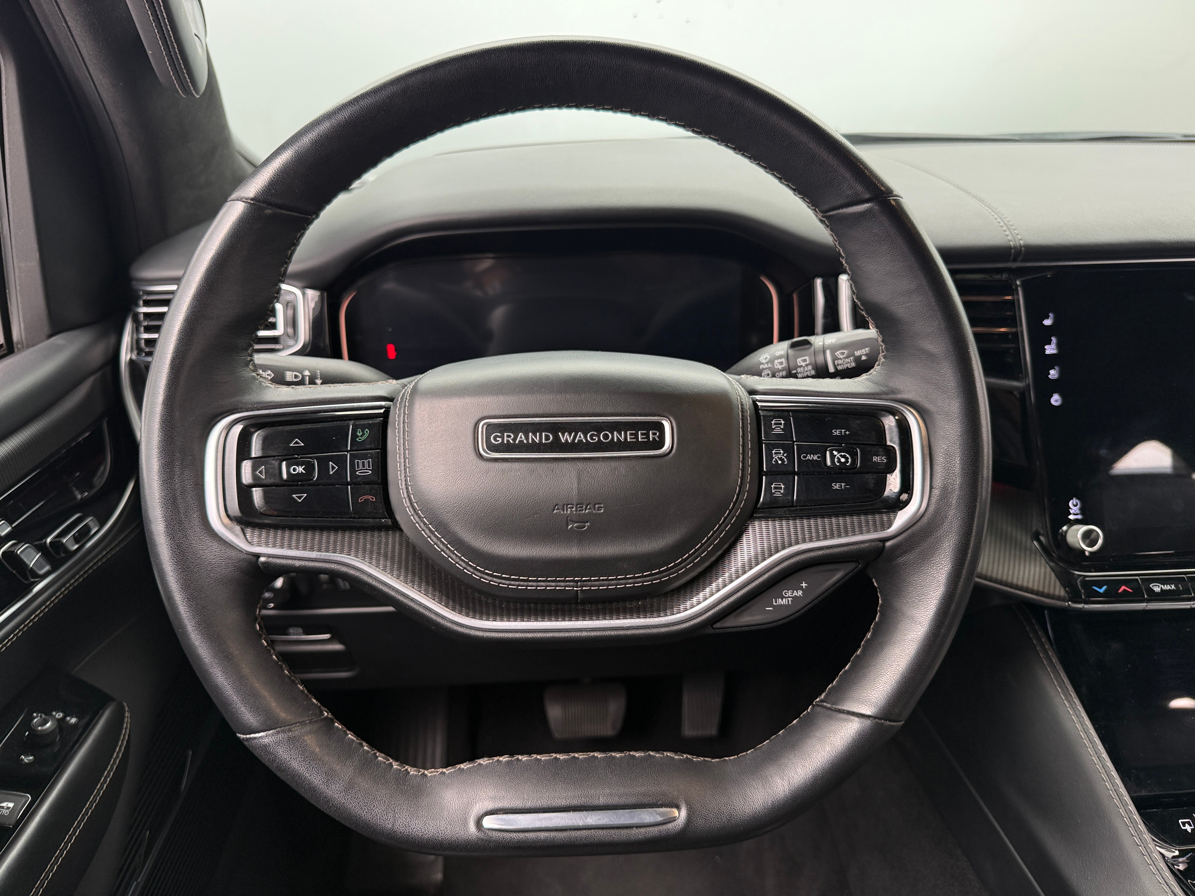 2024 Jeep Grand Wagoneer L