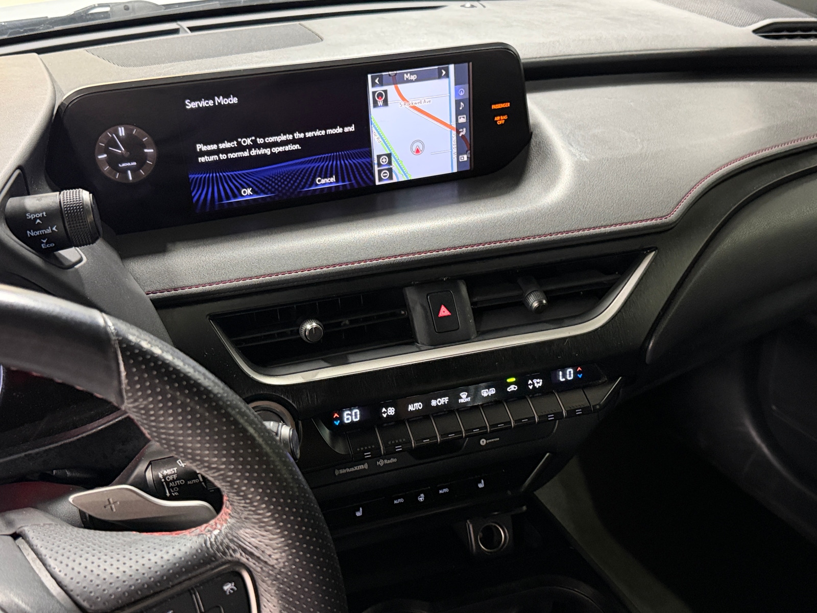 Thumbnail: 2019 Lexus UX - 4