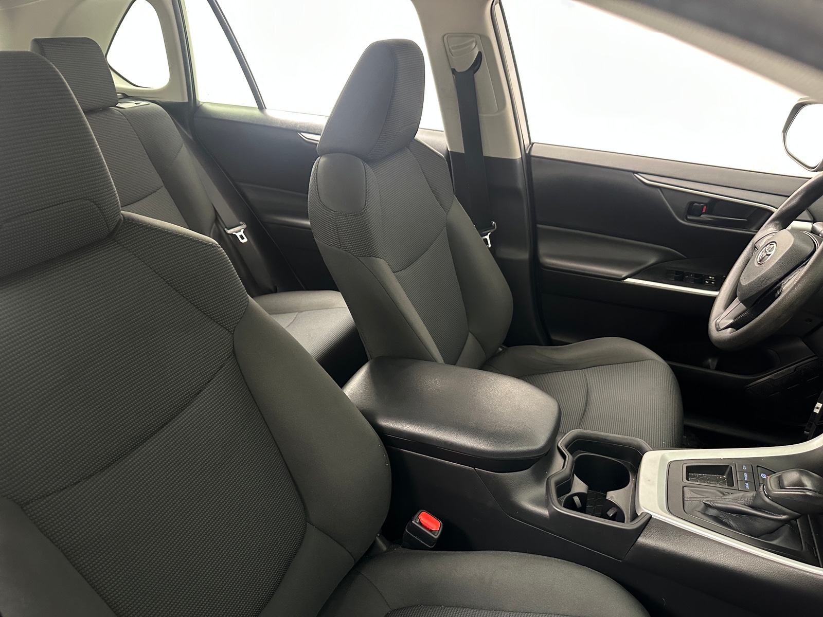 Thumbnail: 2021 Toyota RAV4 - 2
